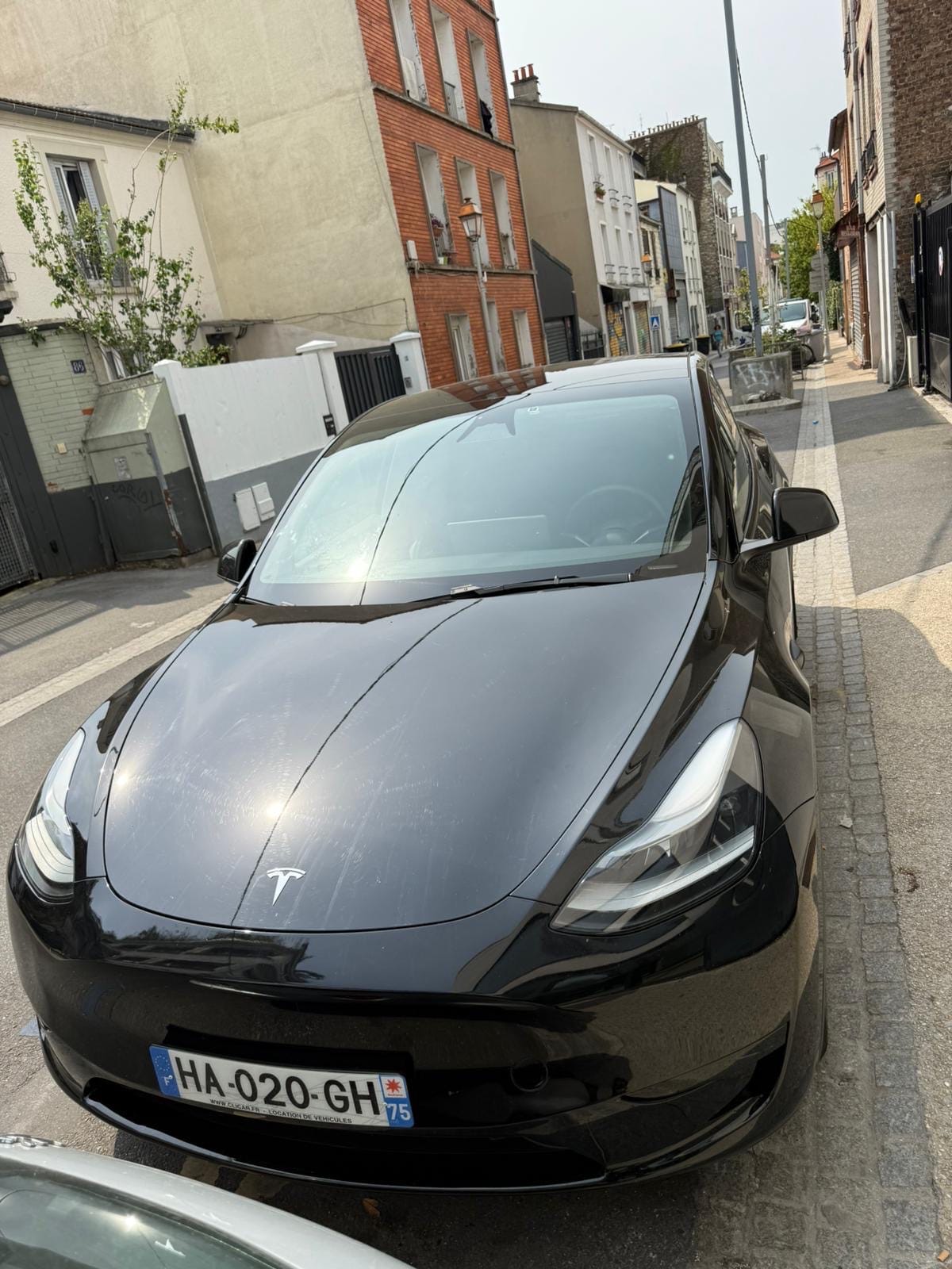 Tesla Model Y, 2024, Électrique, automatique