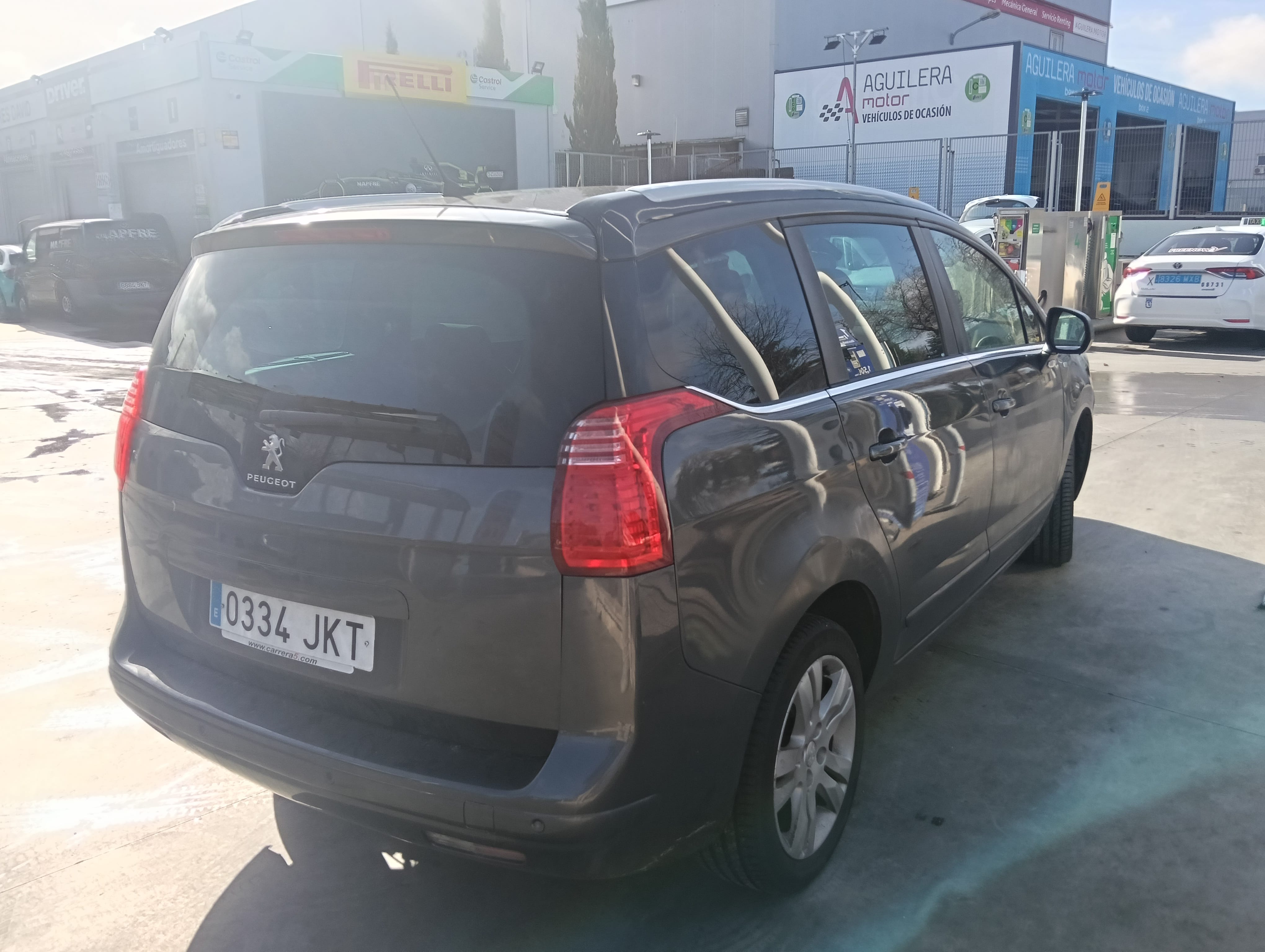 Peugeot 5008 con Aire acondicionado
