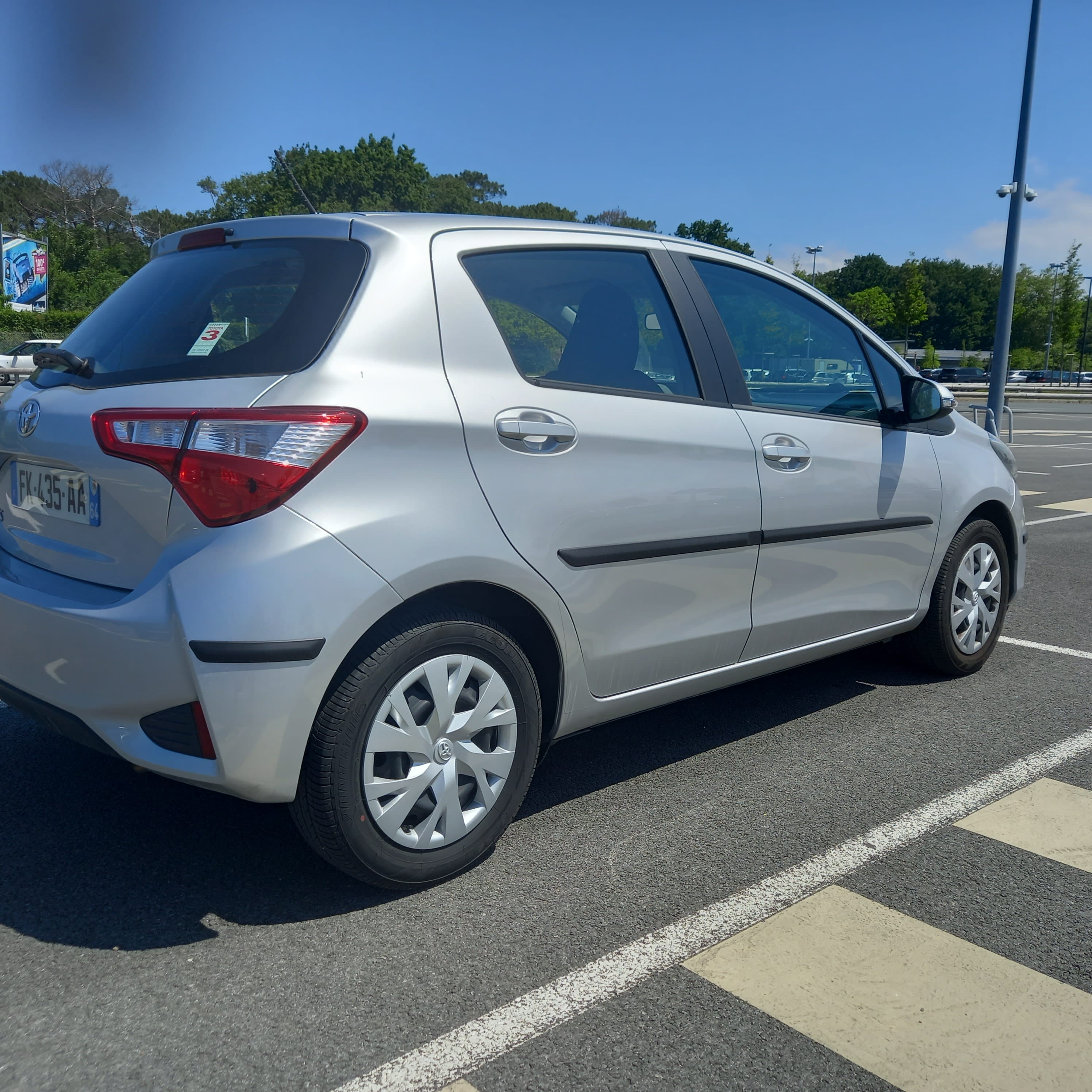 Toyota Yaris FRANCE 1.0 VVTI 72 CH avec Audio Bluetooth