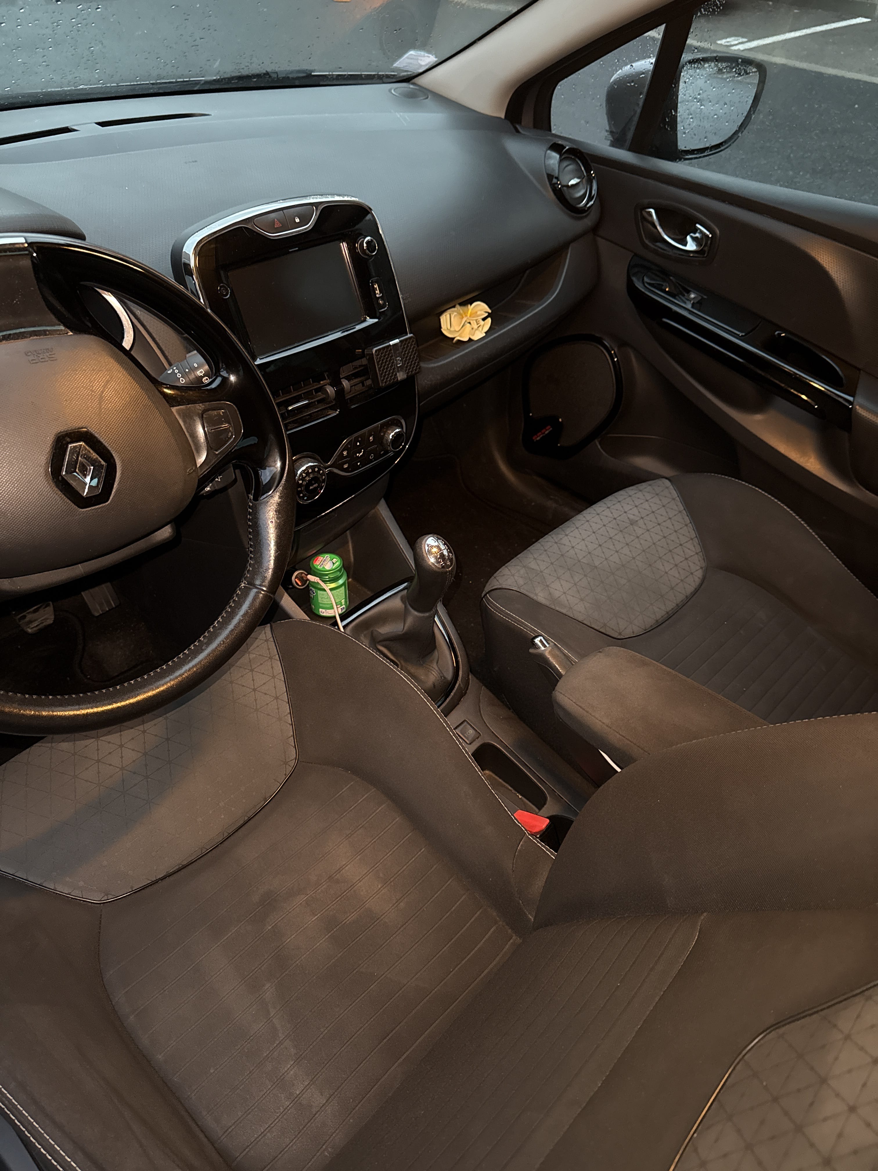 Renault Clio avec GPS