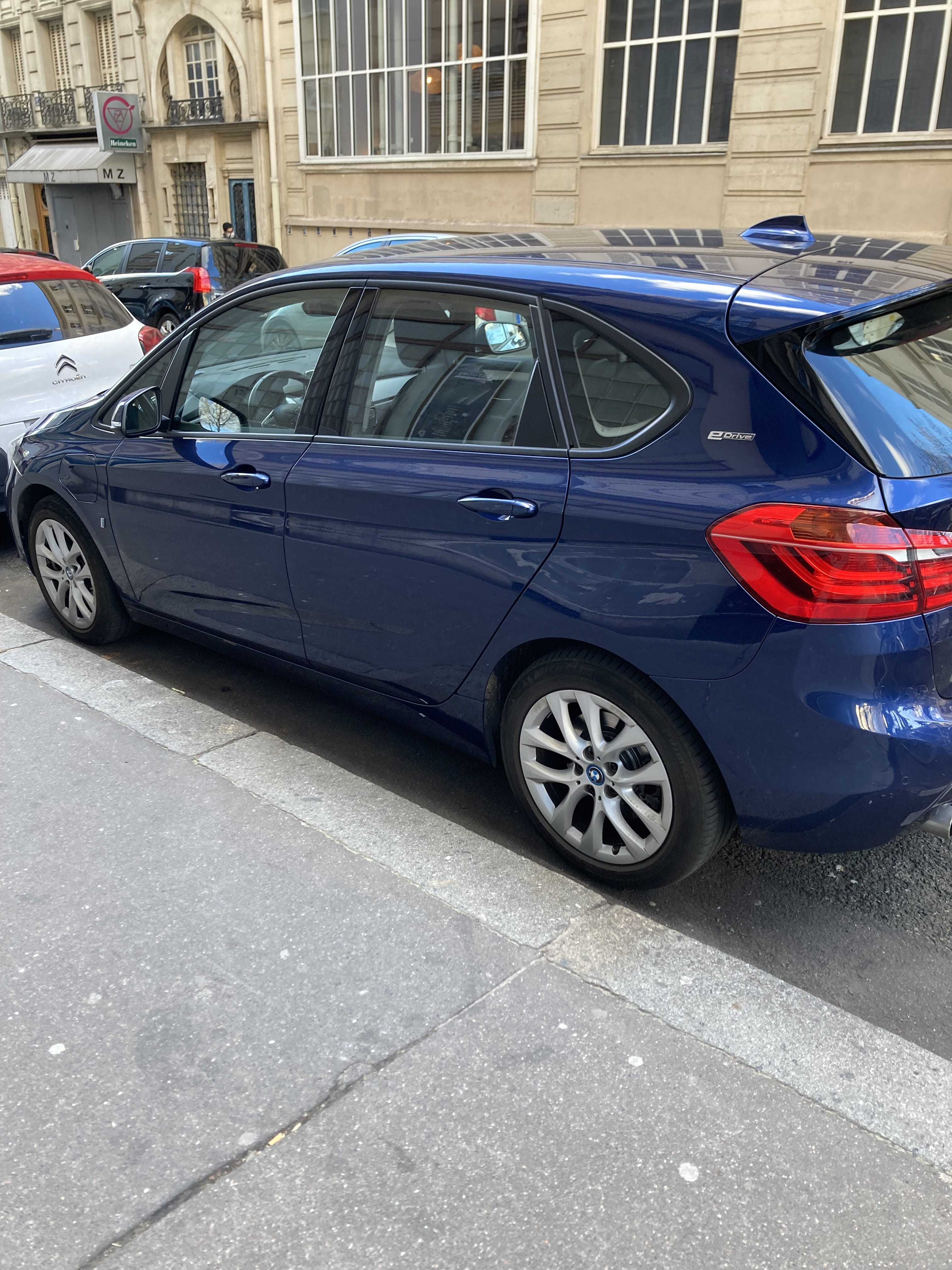 BMW Série 2 Active Tourer avec Climatisation