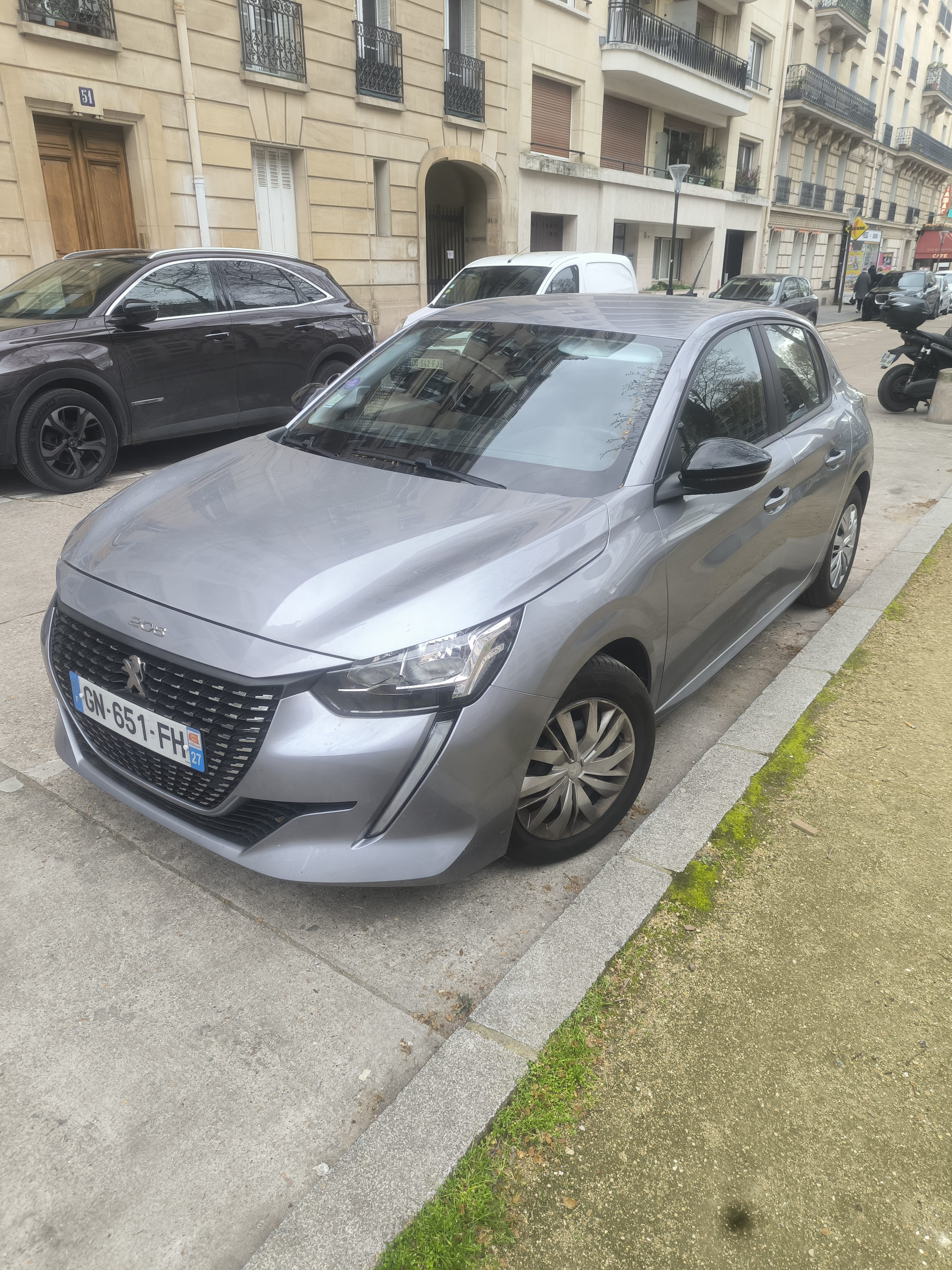 Peugeot 208, 2023, Essence 98