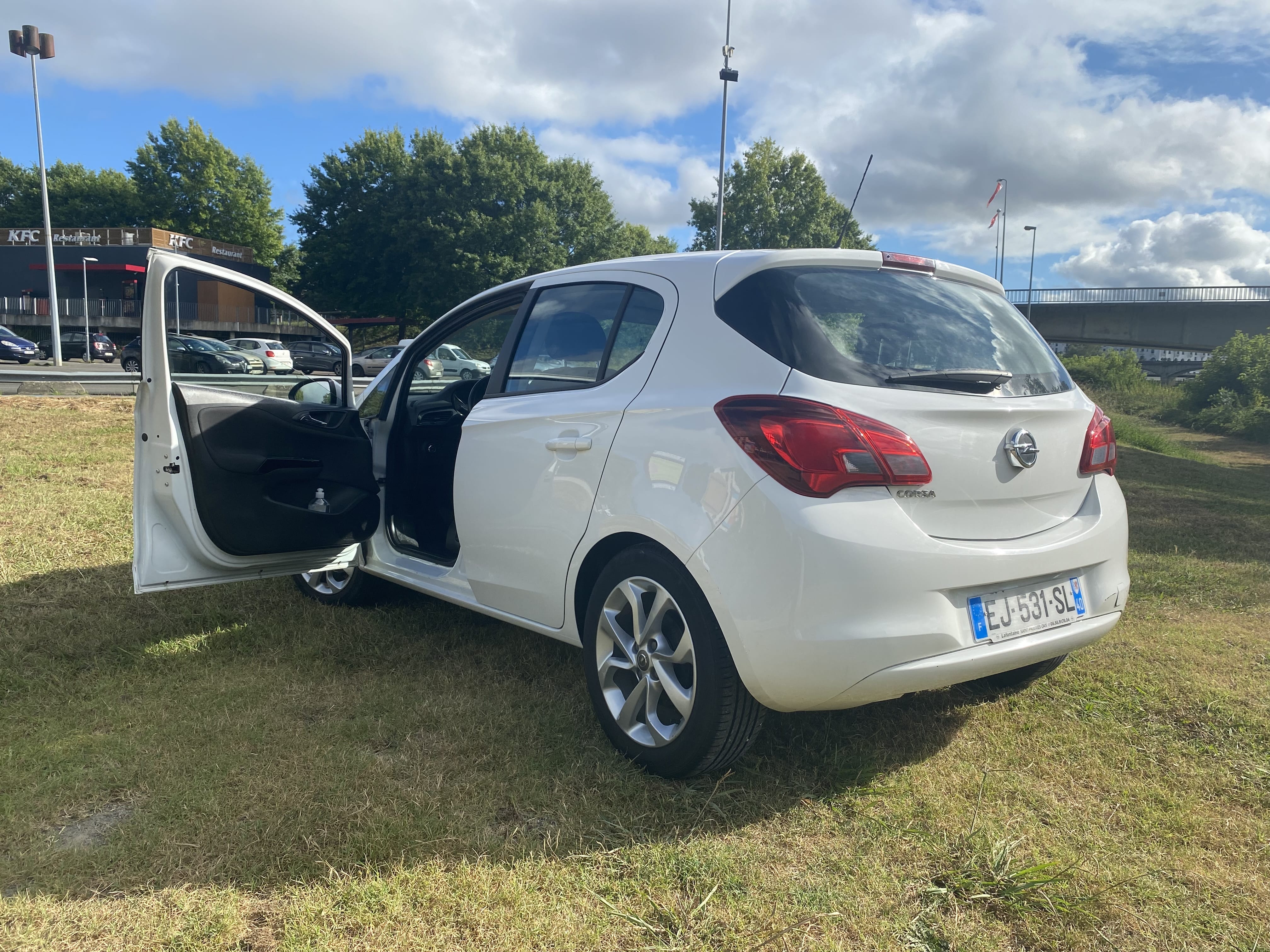 Opel Corsa avec Régulateur de vitesse