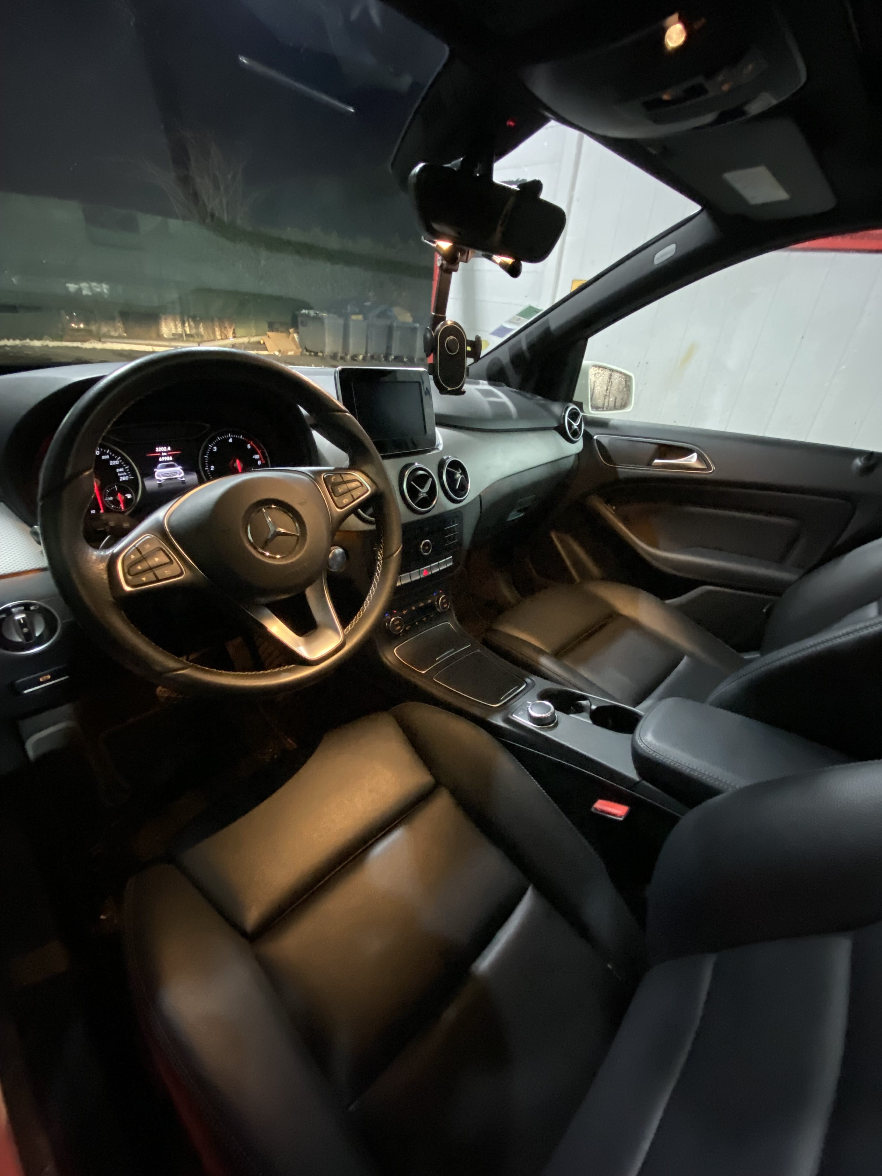 Mercedes Classe B avec GPS