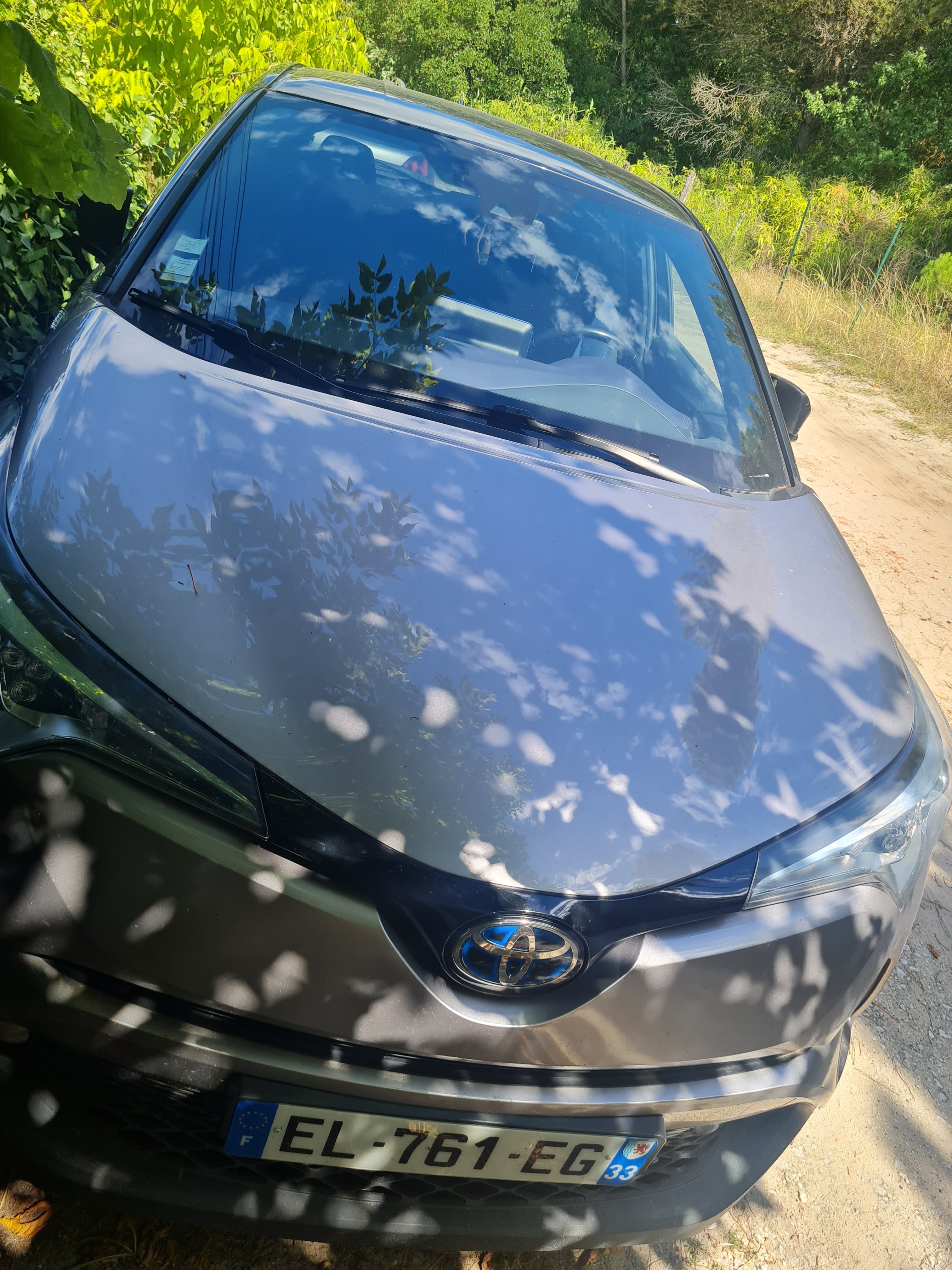 Toyota C-HR avec Entrée audio / iPod