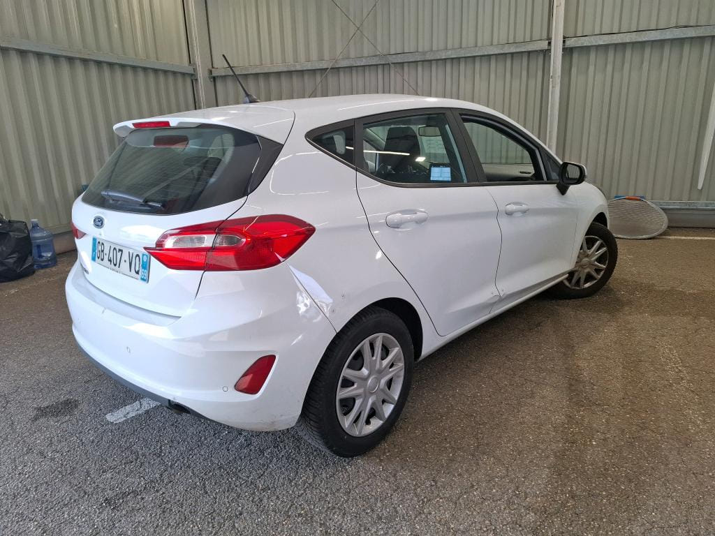 Ford Fiesta avec Régulateur de vitesse