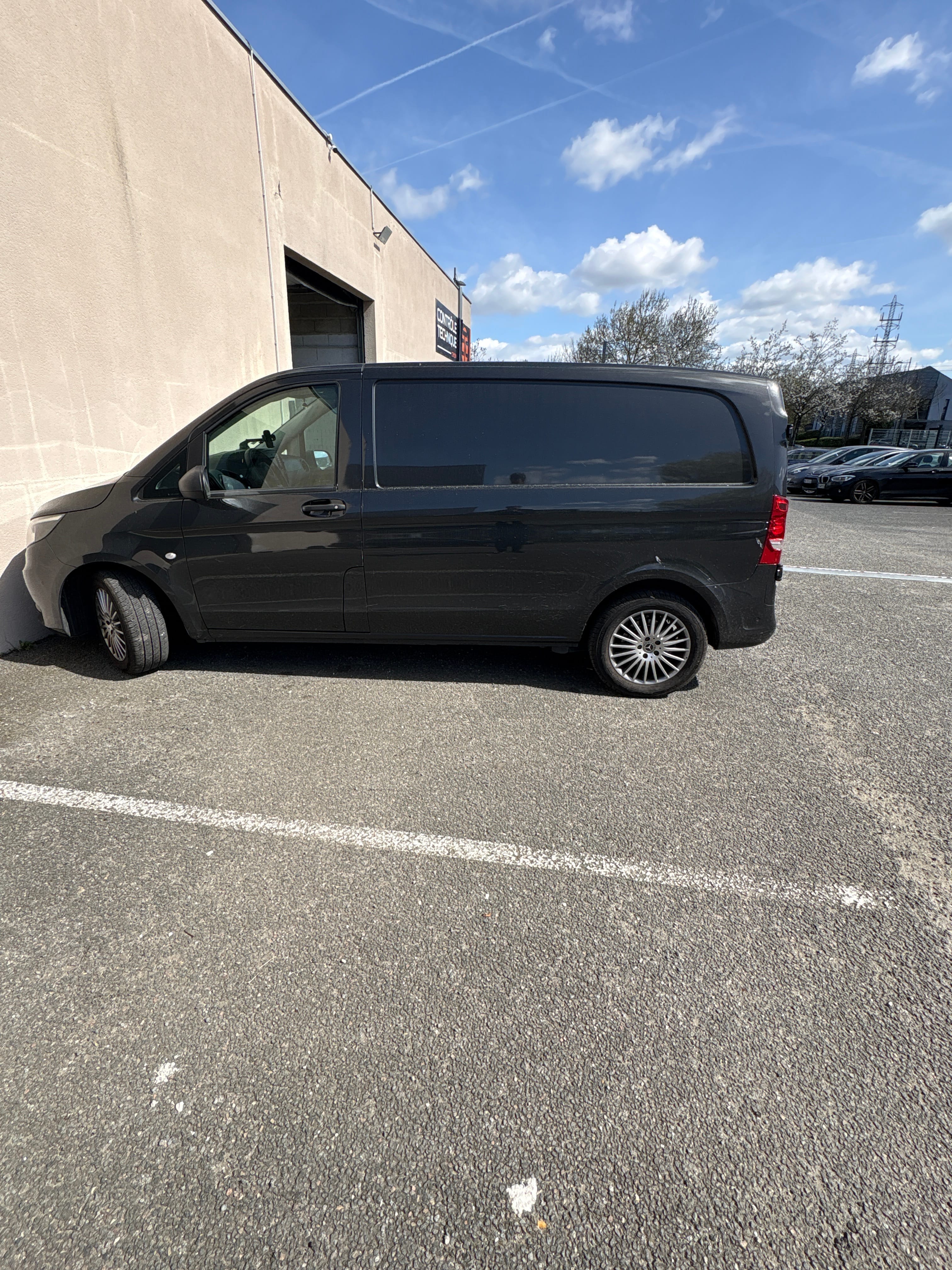 Mercedes-Benz Vito avec Climatisation