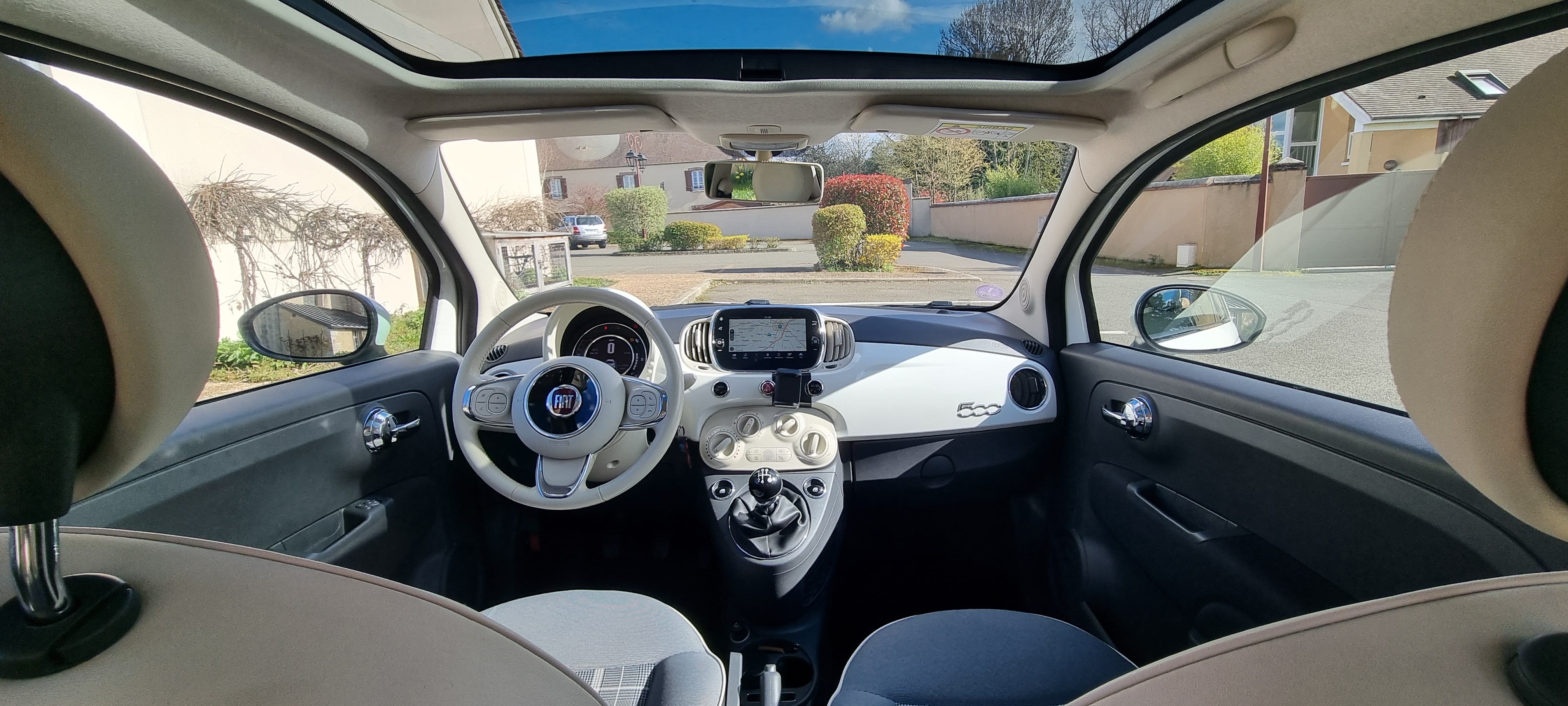 Fiat 500 Lounge avec Apple CarPlay