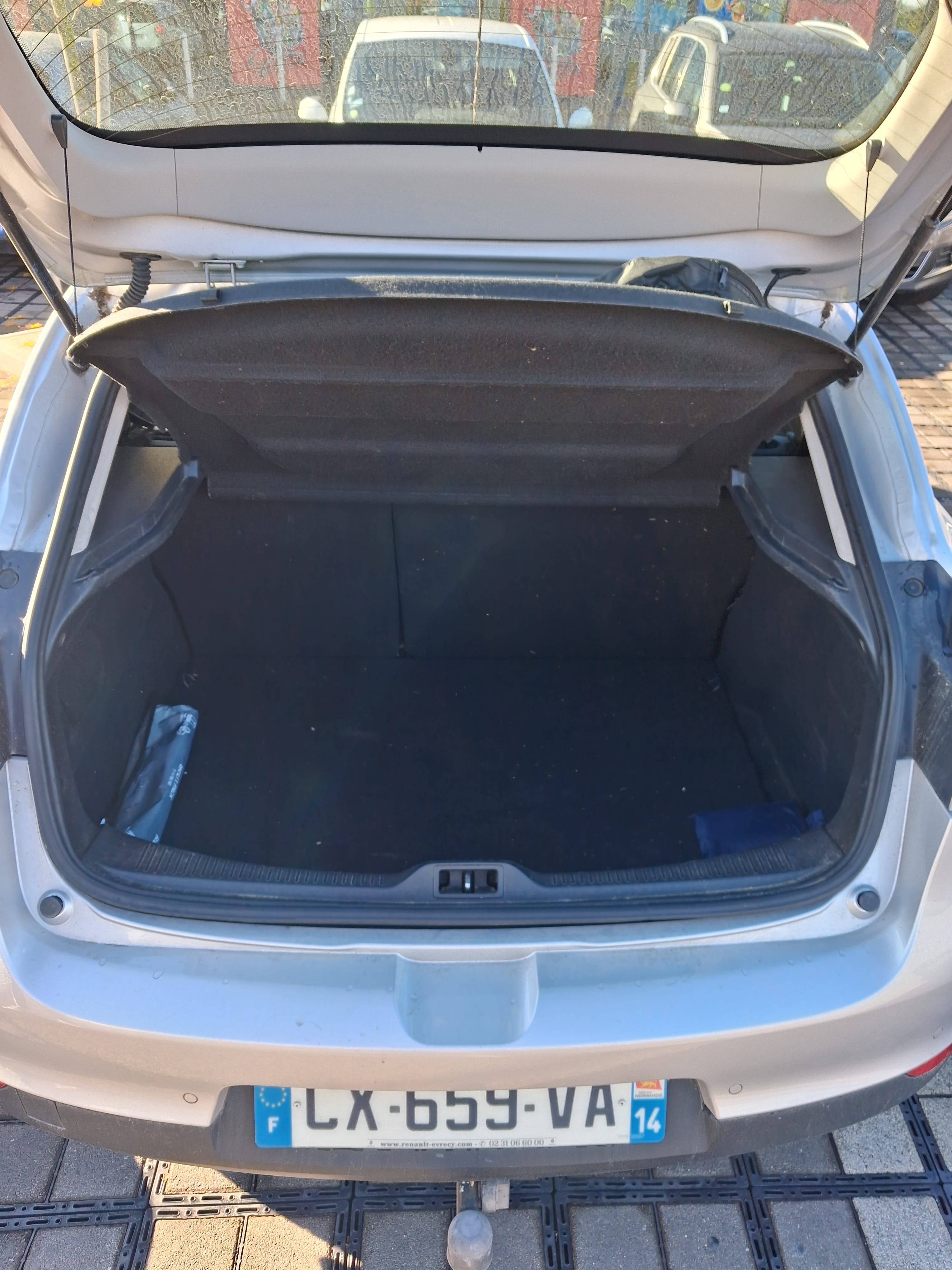 Renault Mégane avec Siège bébé