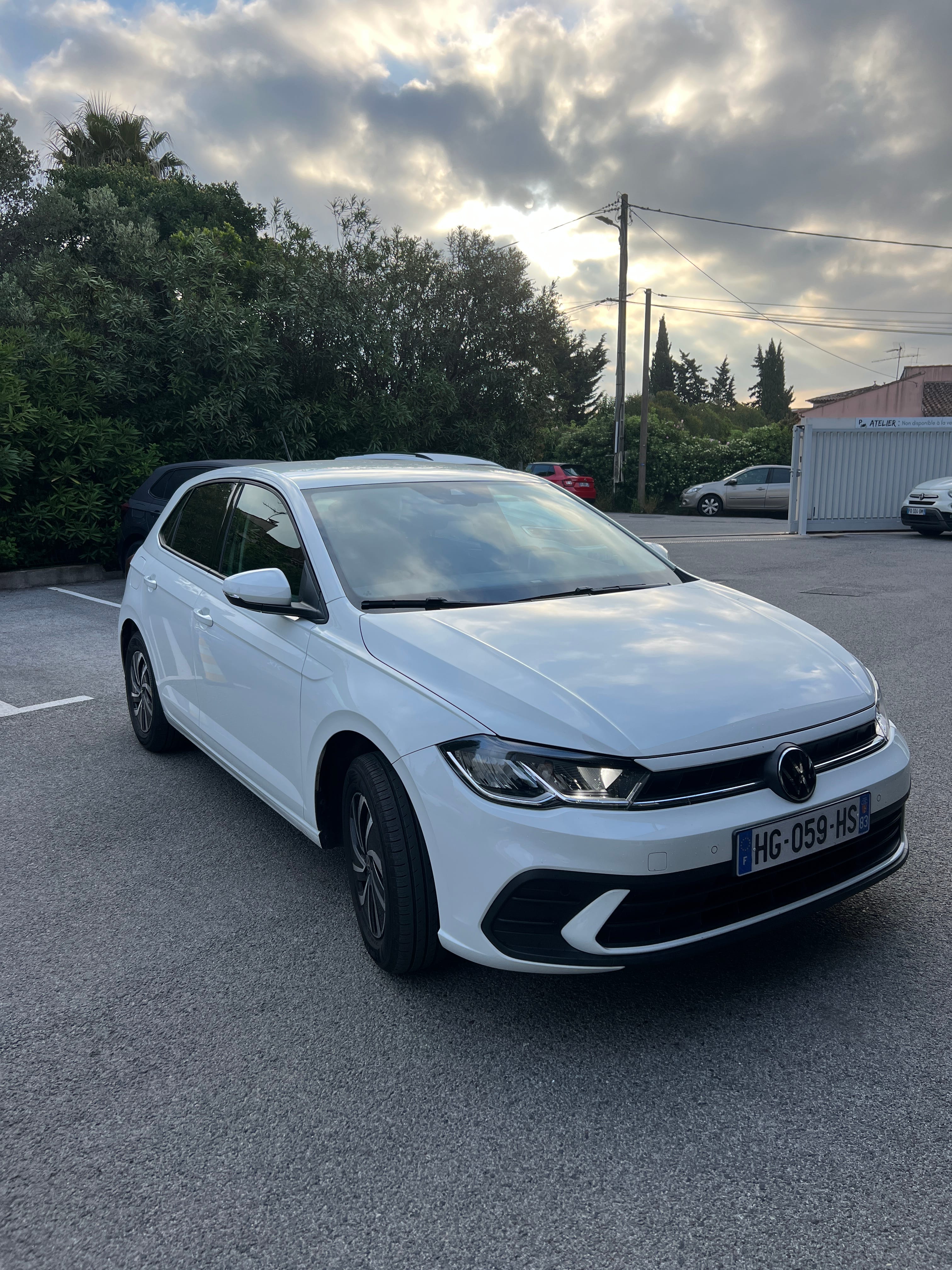 Volkswagen Polo, 2025, Essence 95, automatique