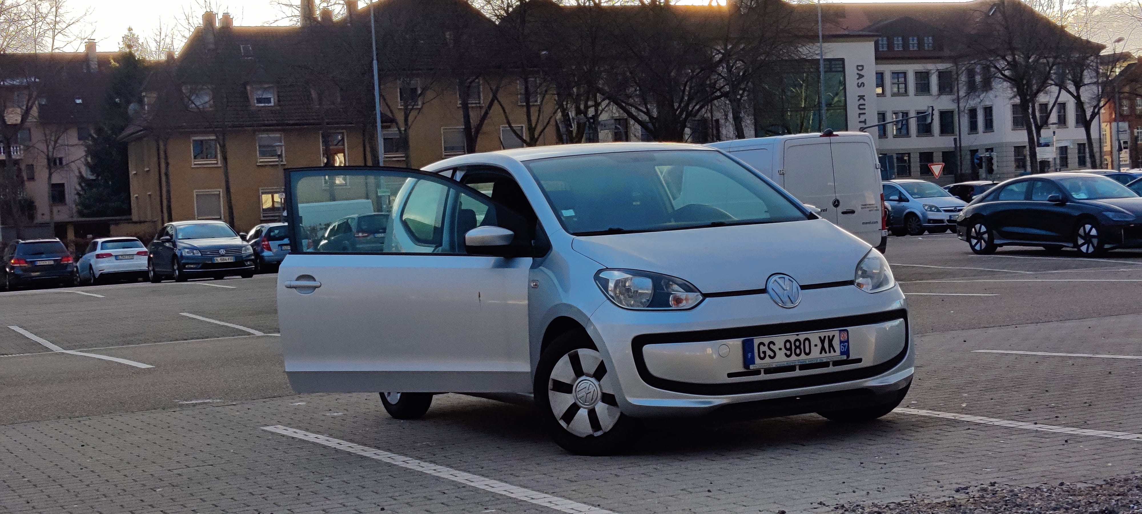 Volkswagen Up!, 2013, Essence 95