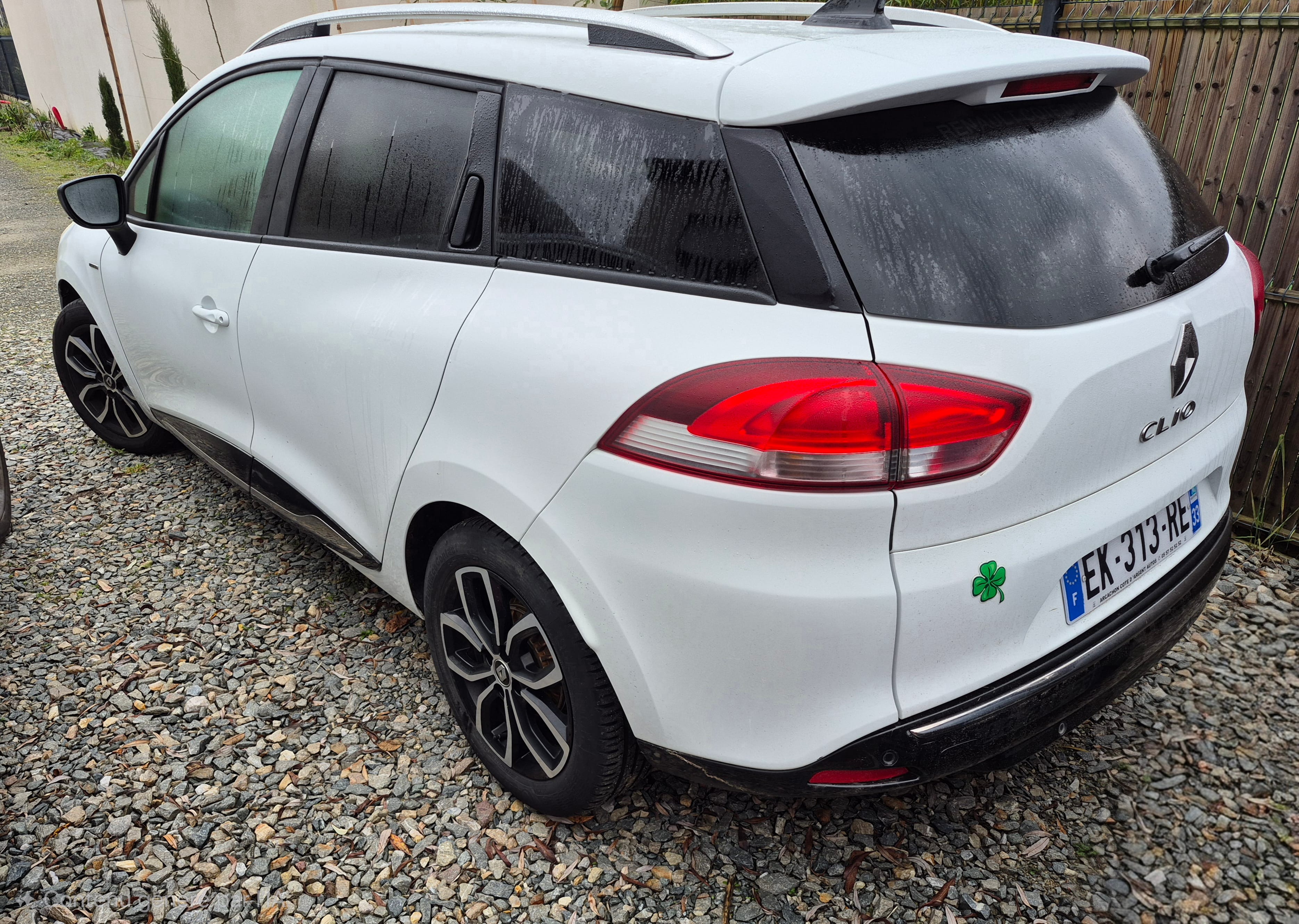 Renault Clio Estate avec Climatisation