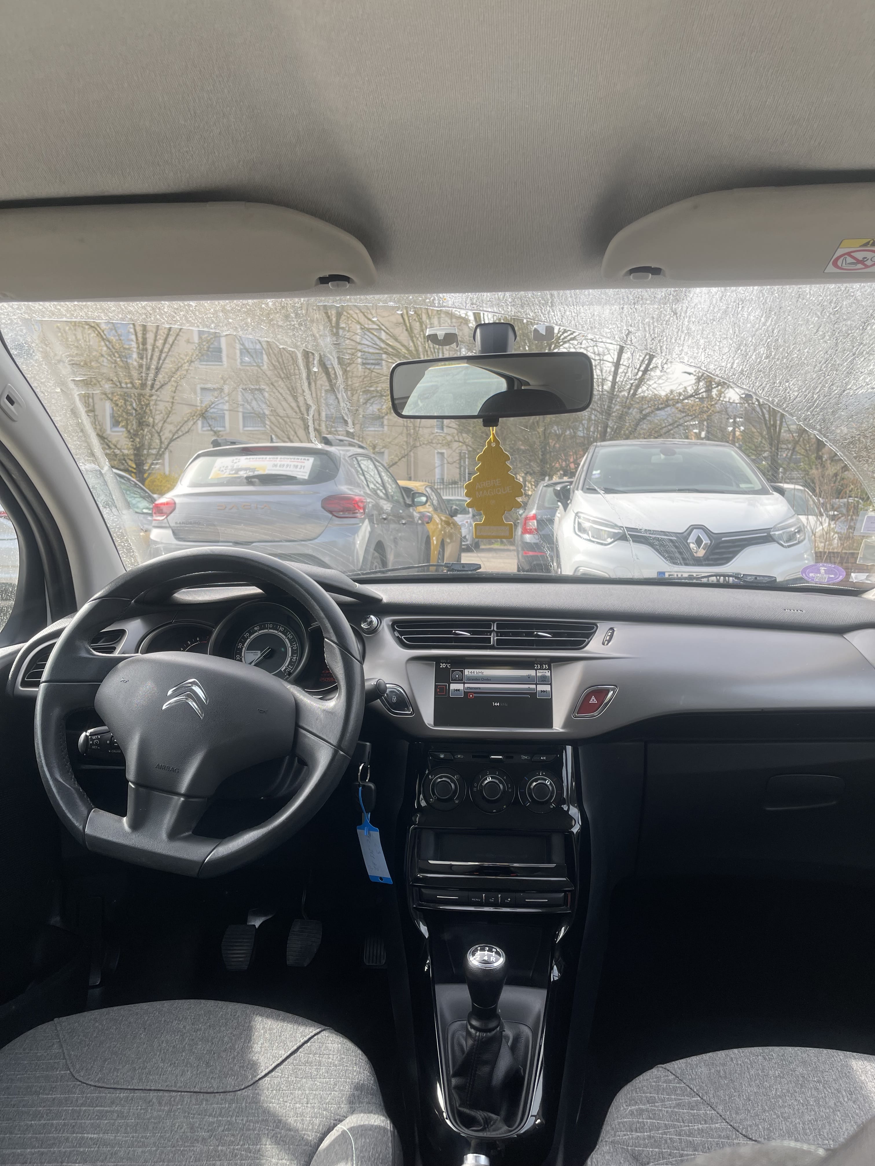 Citroen C3 avec Entrée audio / iPod