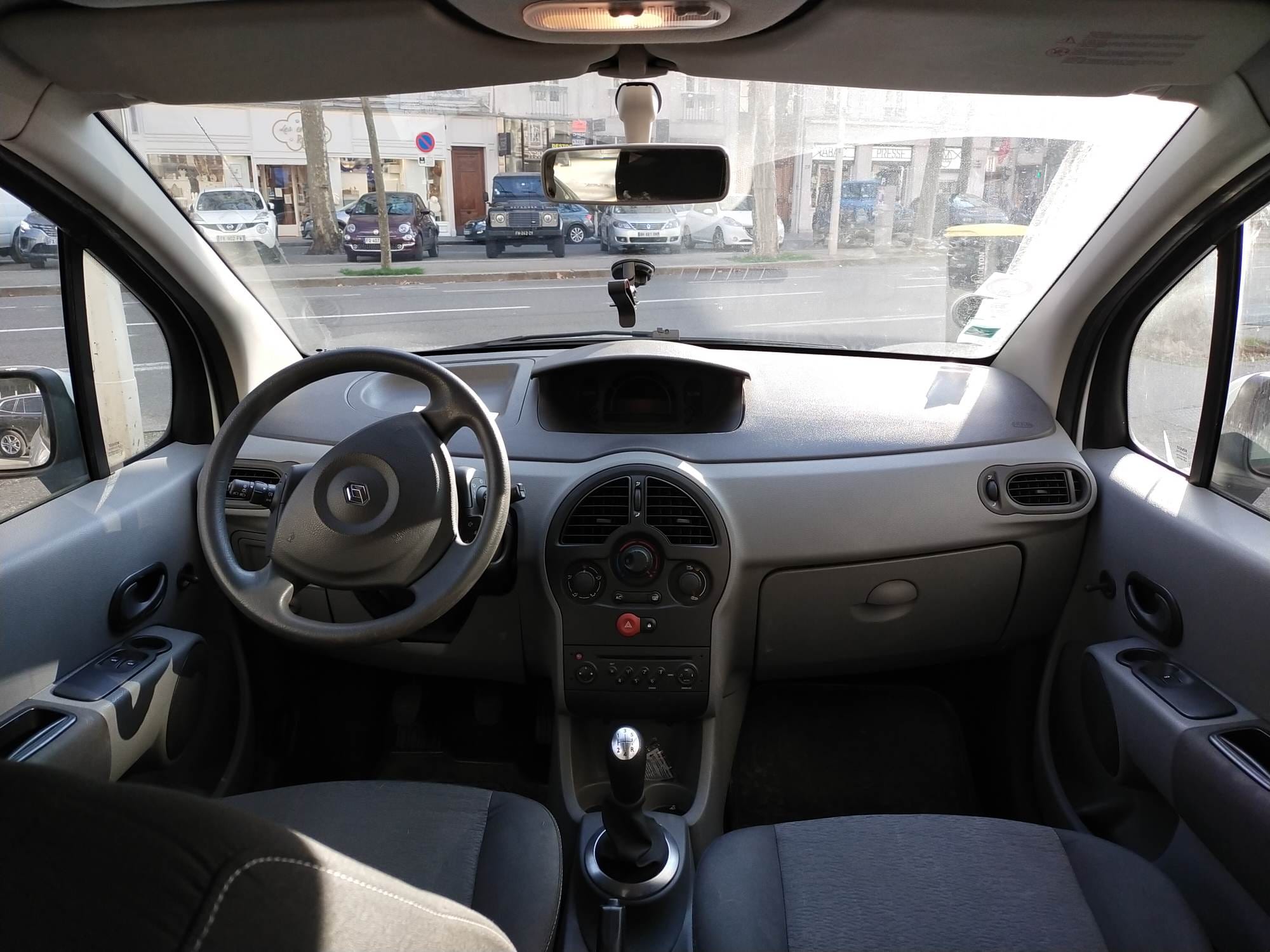 Renault Modus avec Pneus neige