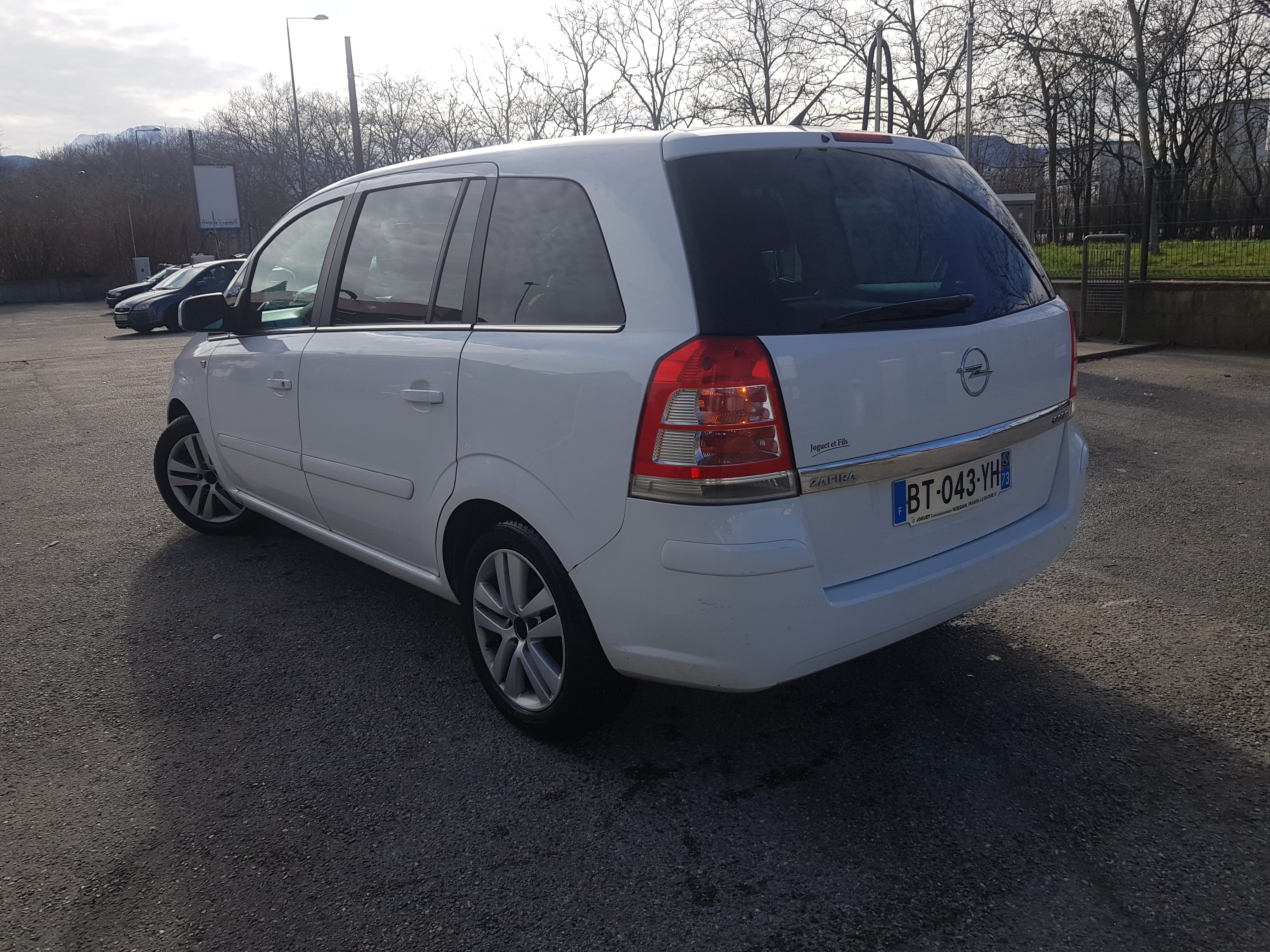 Opel Zafira avec Régulateur de vitesse