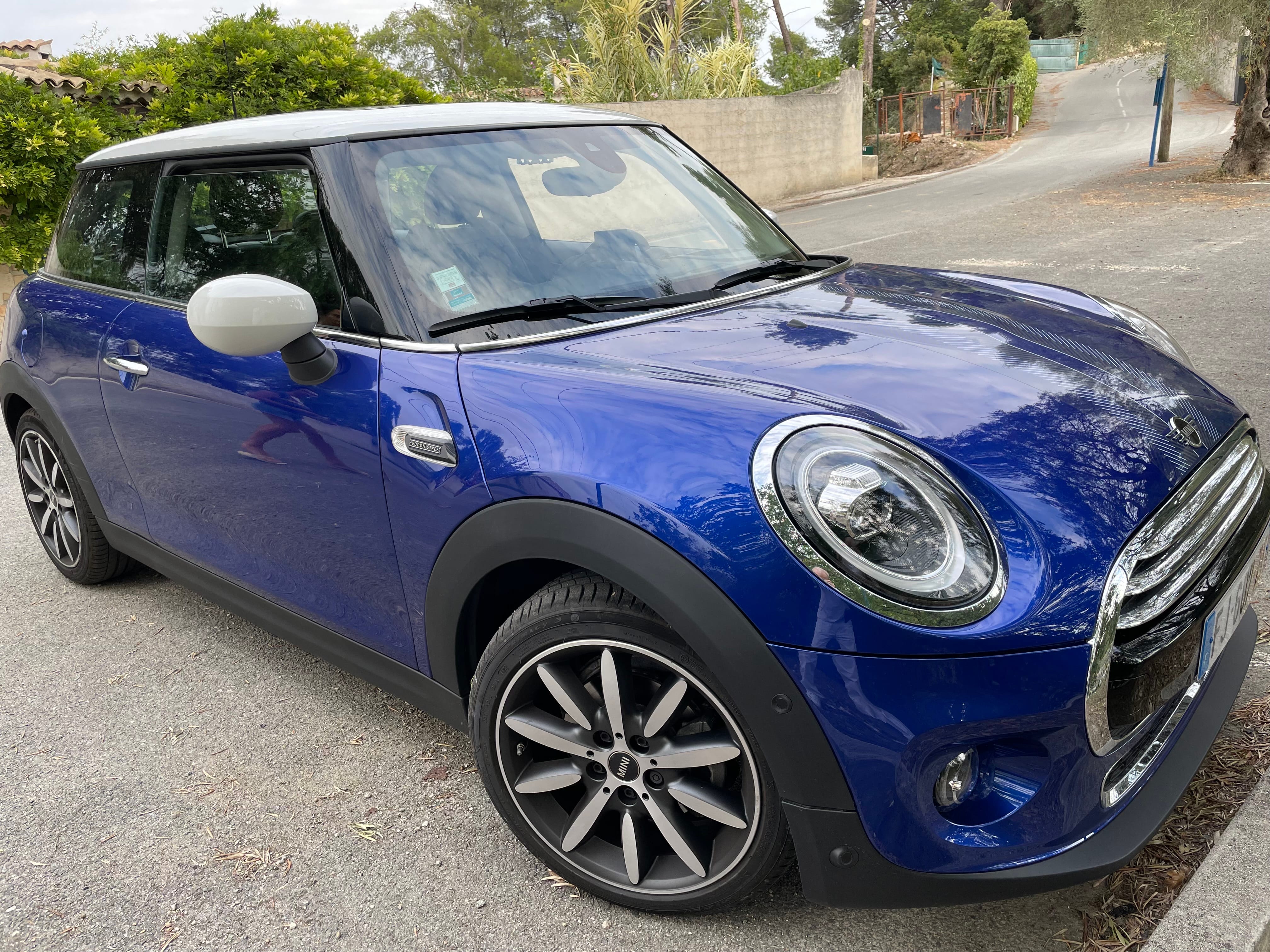 Mini Cooper Coupé avec GPS