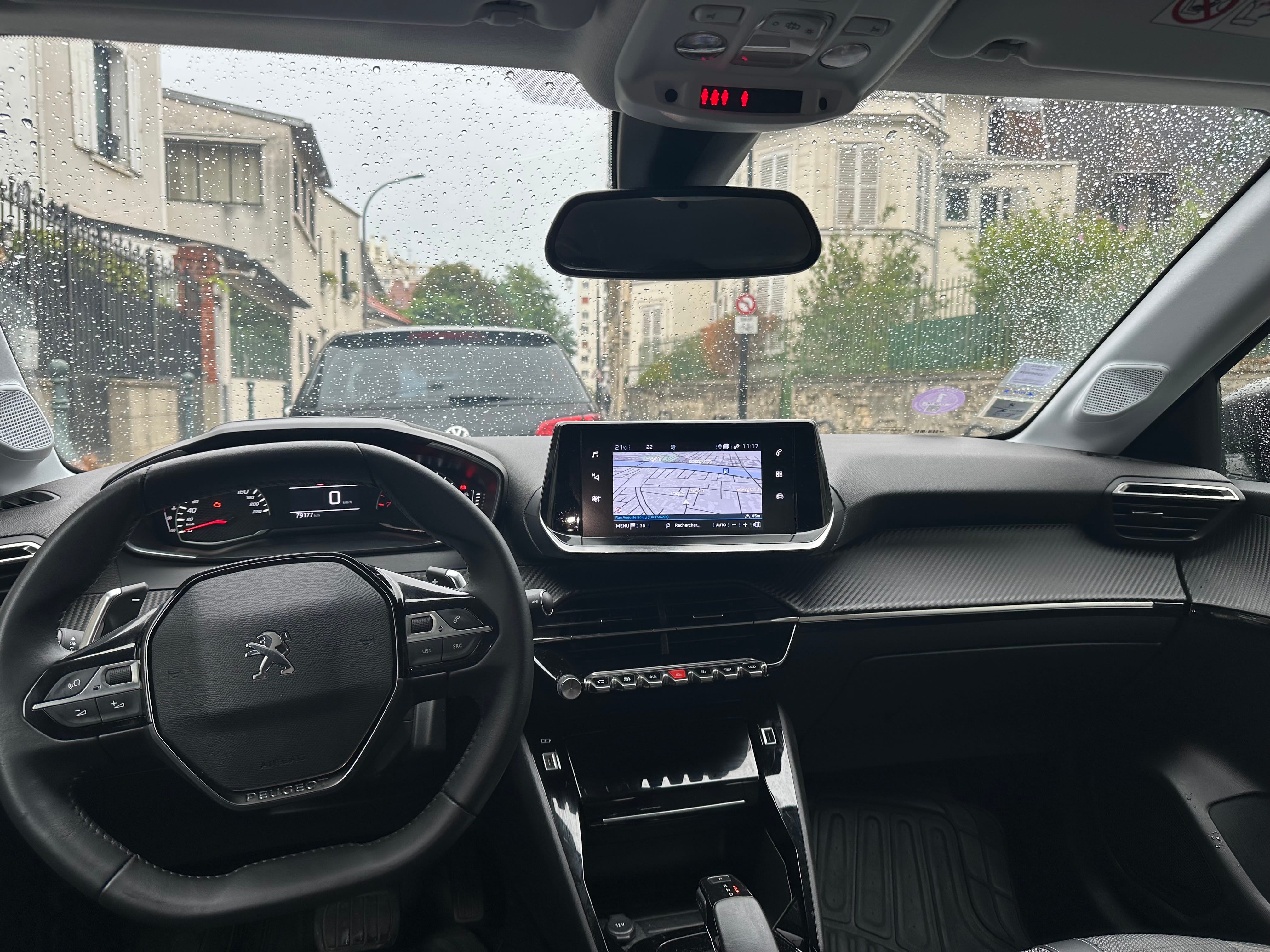 Peugeot 208 avec Caméra de recul