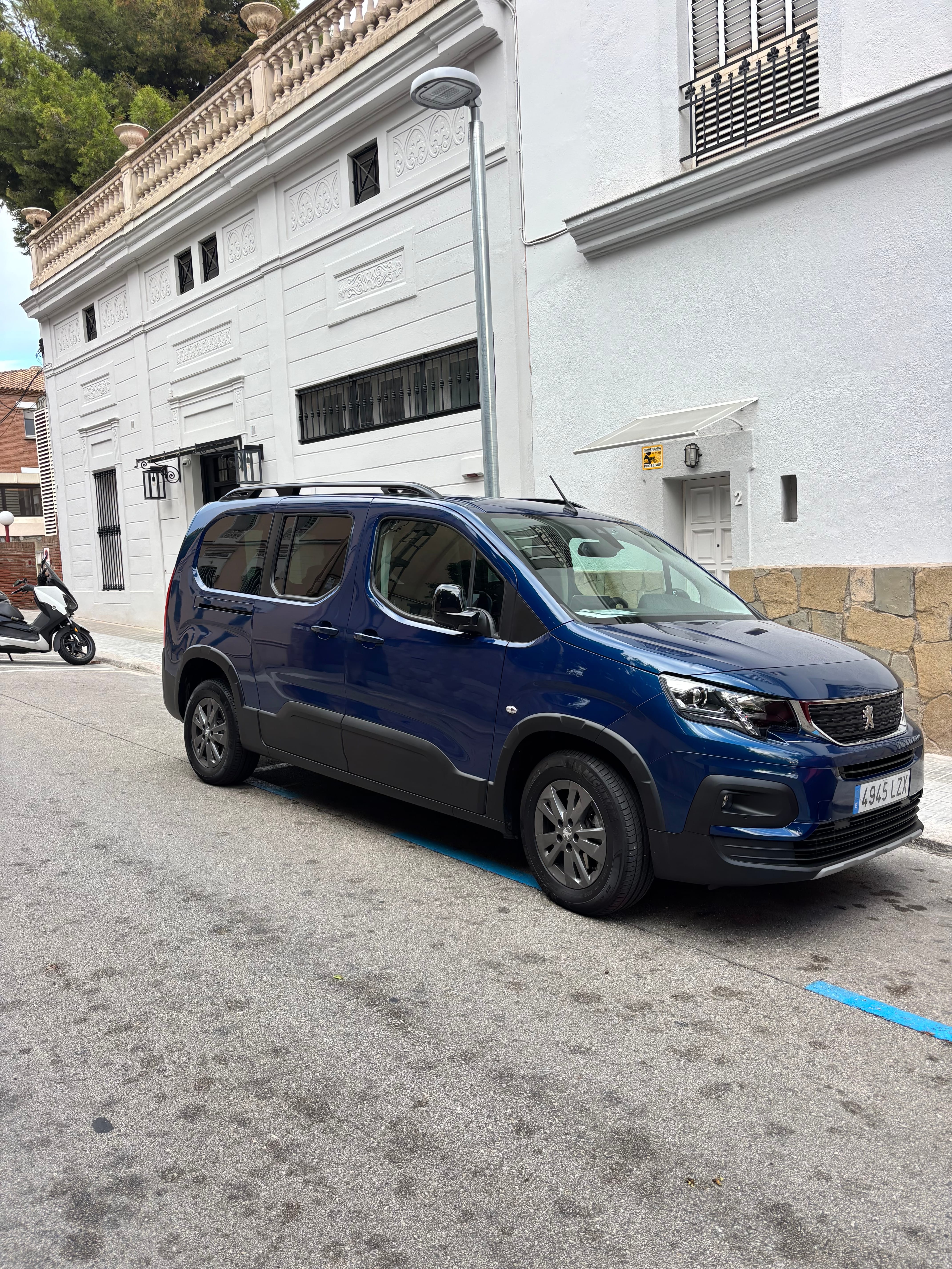 Peugeot Rifter, 2022, Gasolina 95, Automatik, 7 Sitze