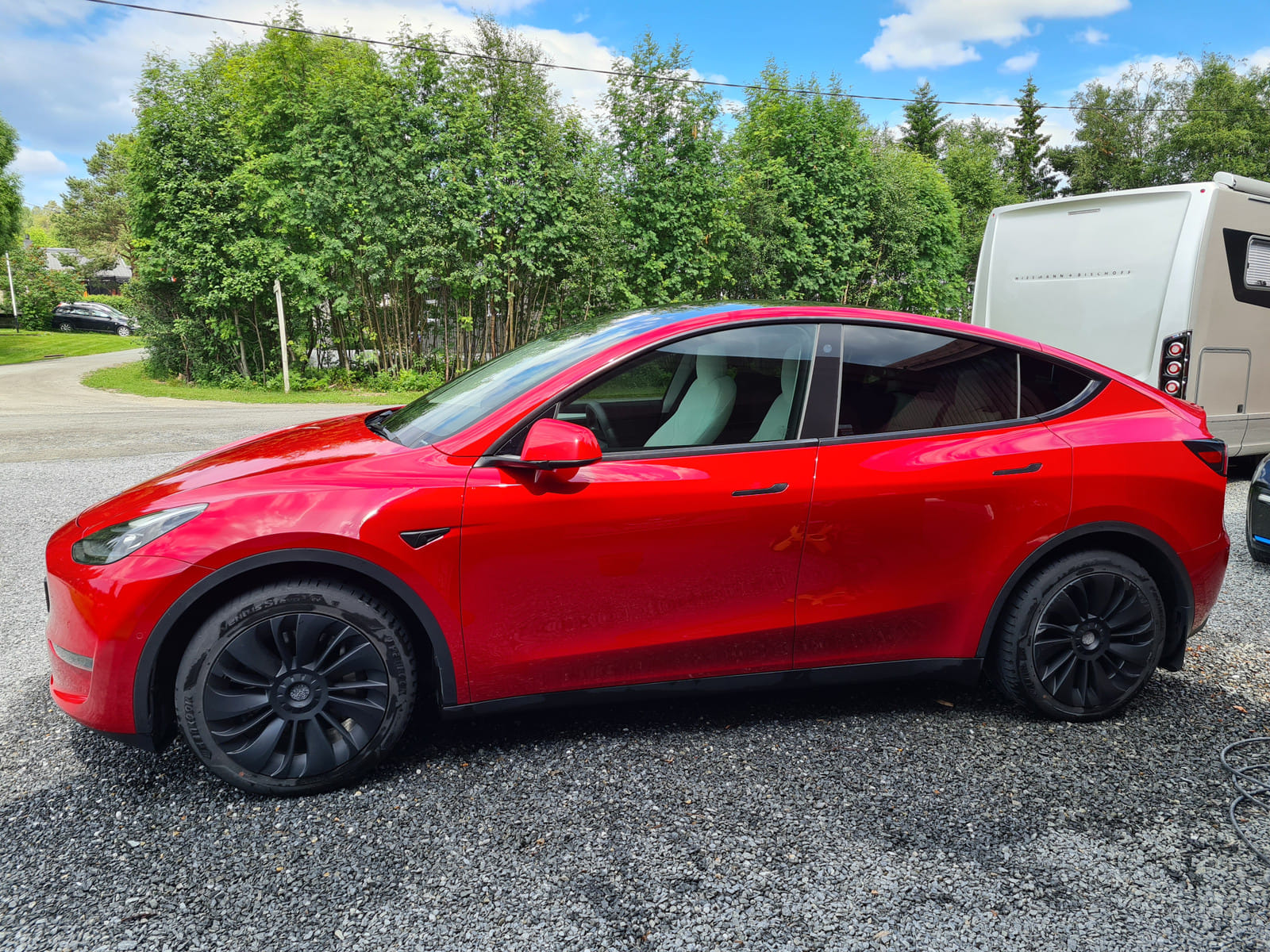Tesla Model Y Long Range with Air conditioning