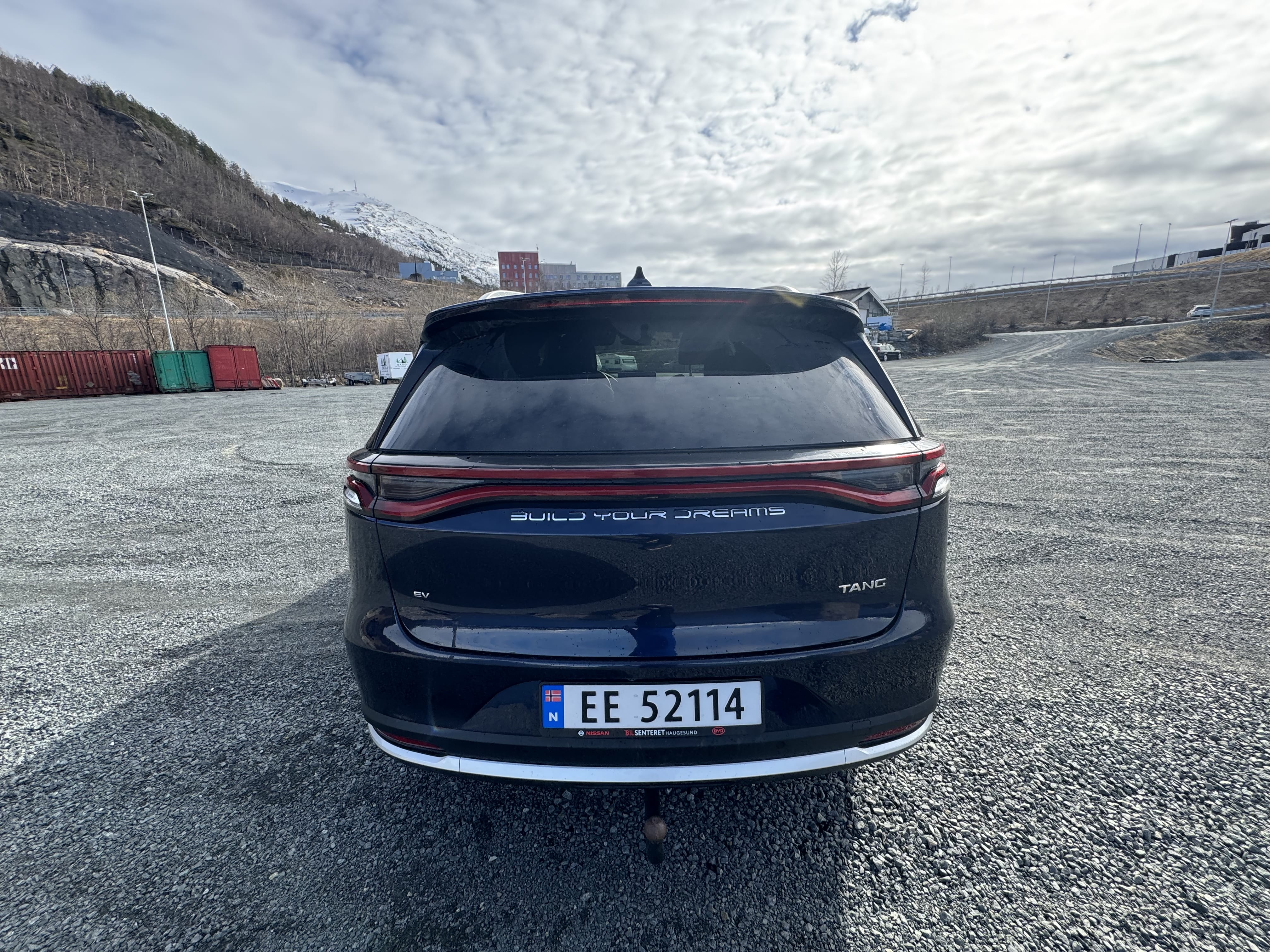 BYD Tang 4x4 Executive 7s with Dashcam
