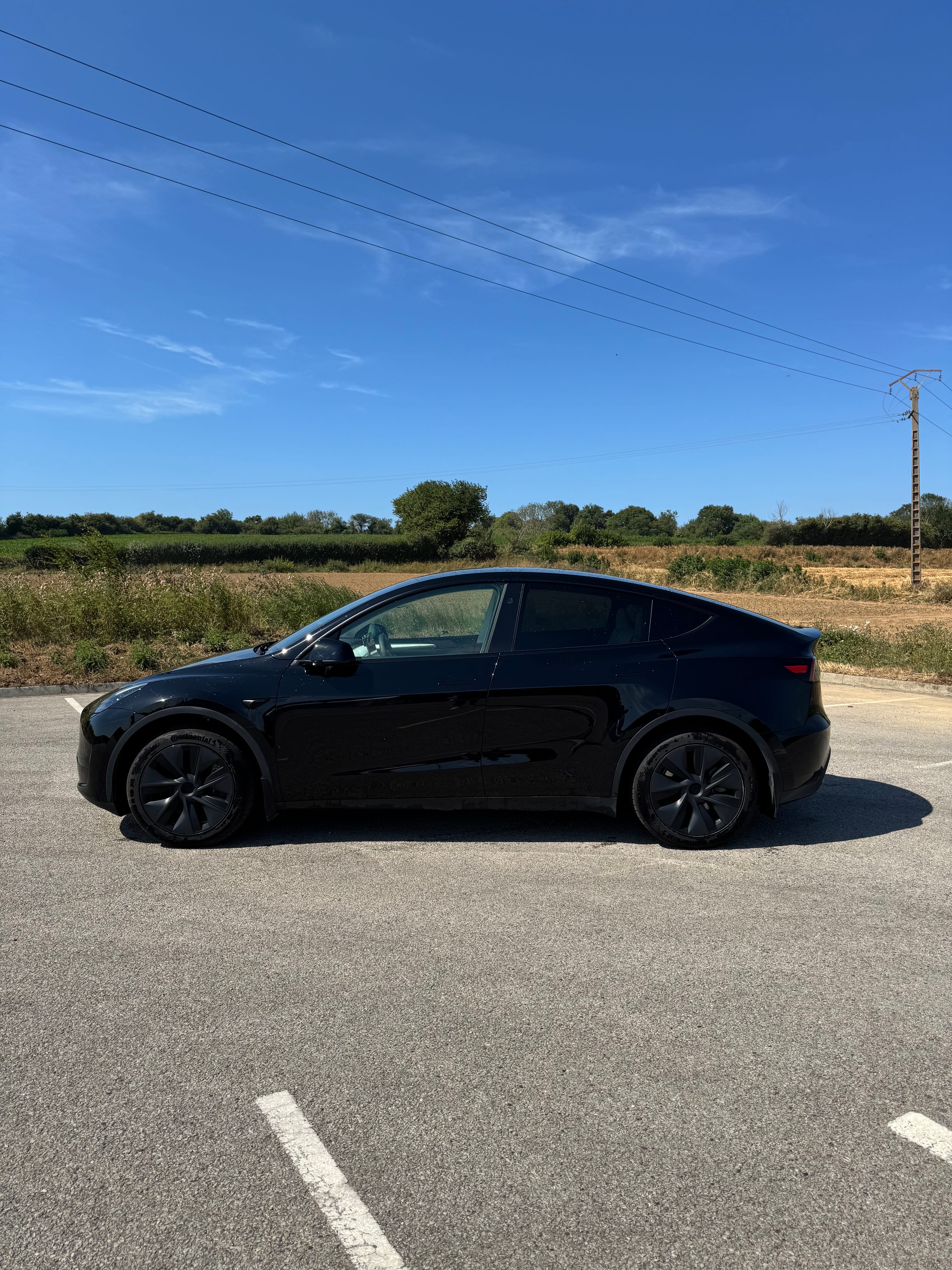 Tesla Model Y Long Range avec Climatisation