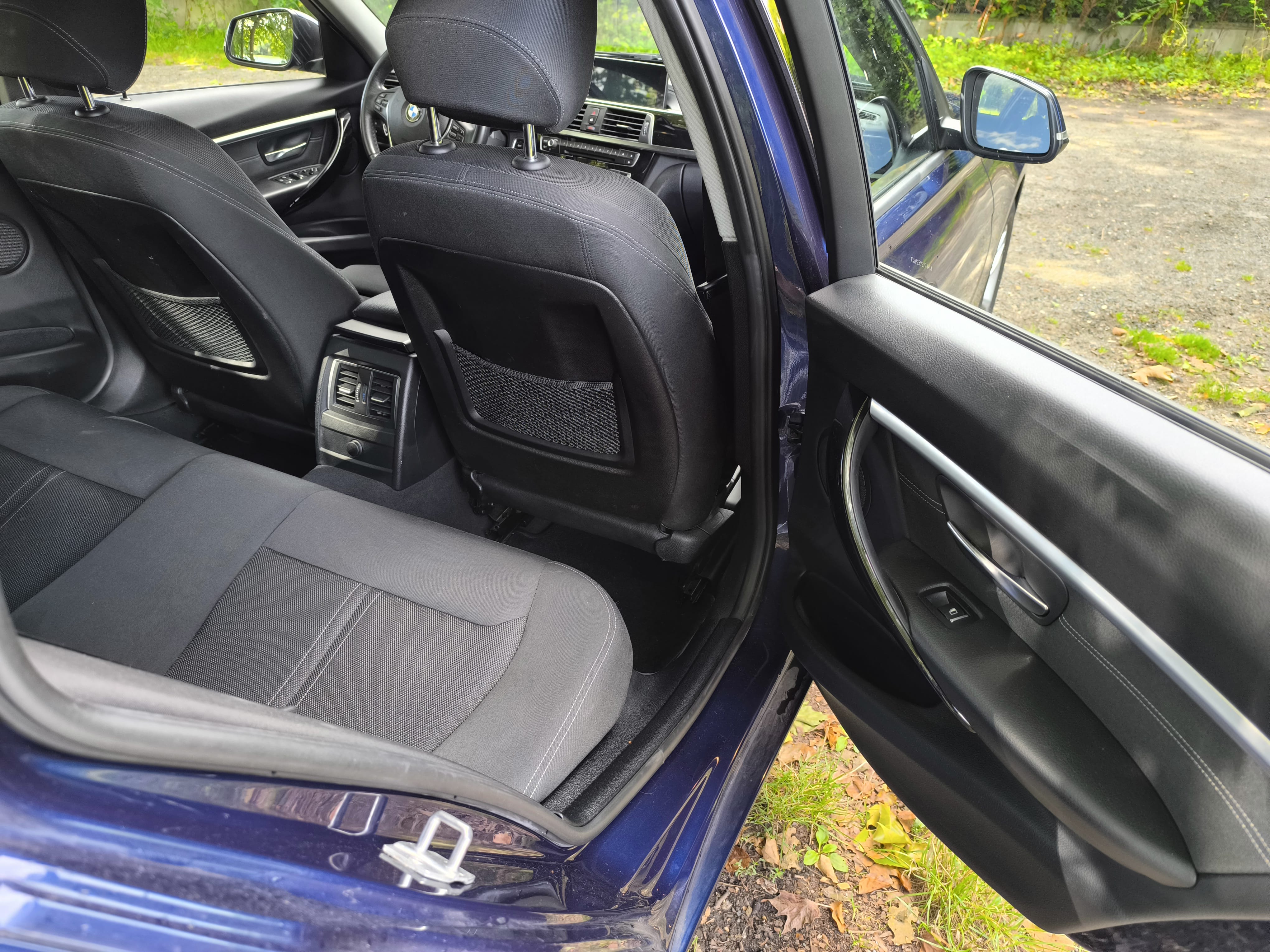 BMW Série 3 318d Touring avec Entrée audio / iPod