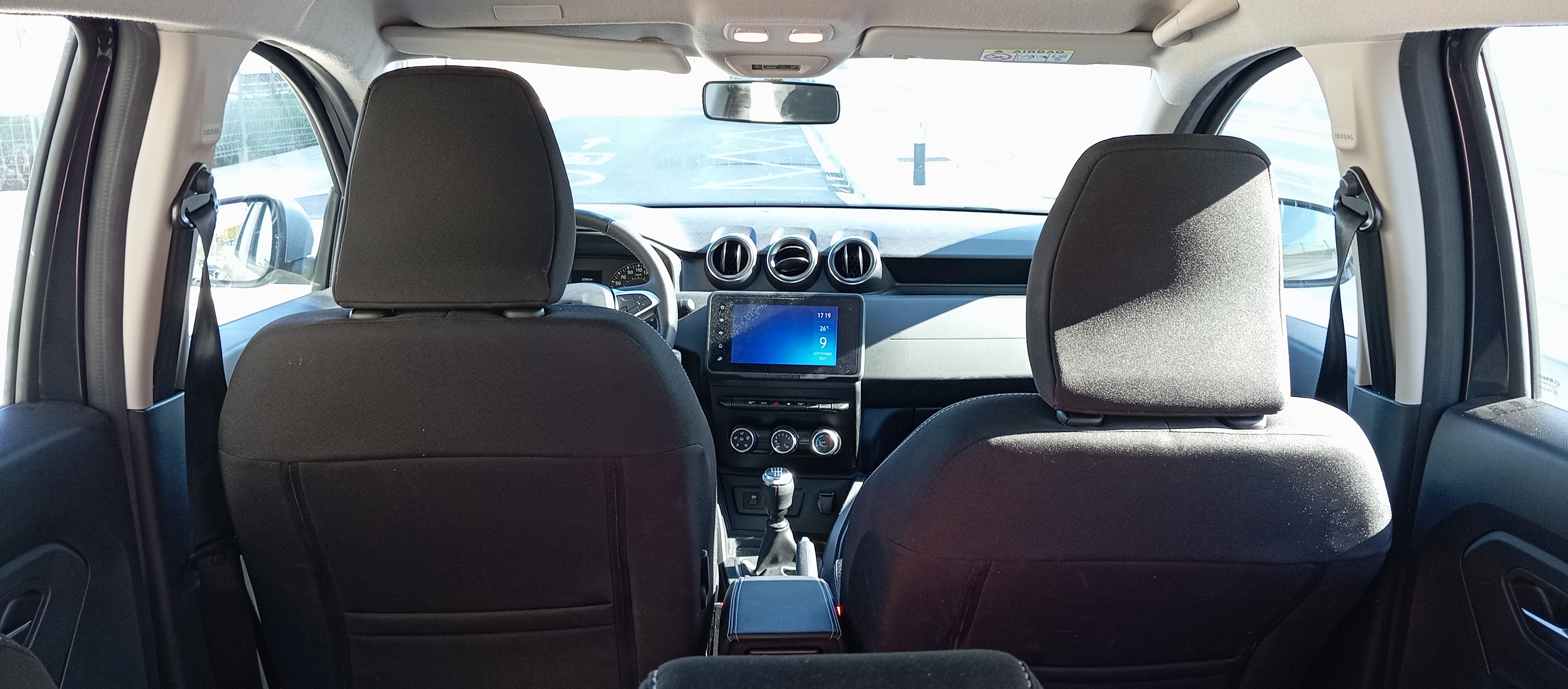 Dacia Duster with GPS