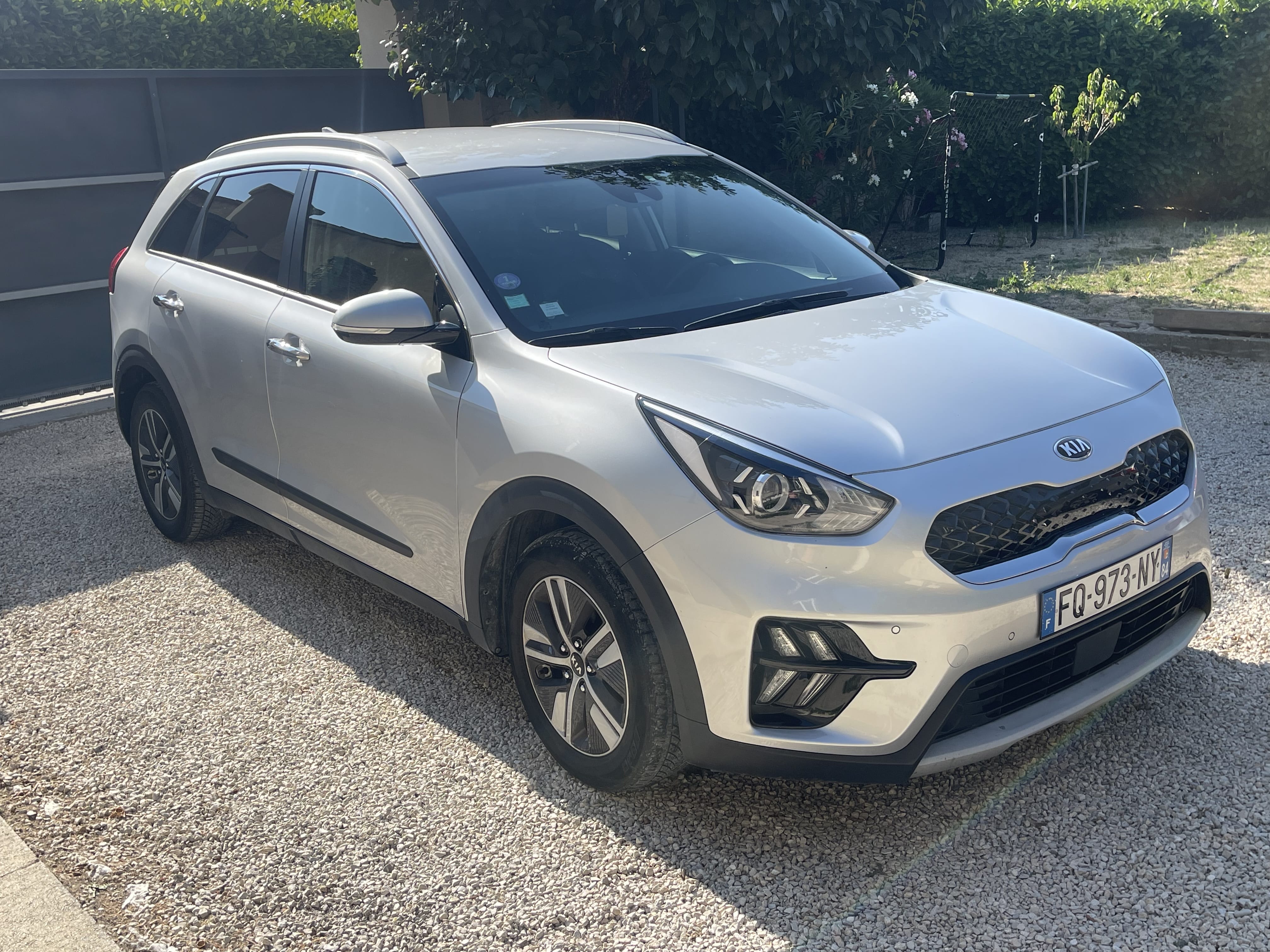 Kia Niro Hybride, 2020, Essence 98 / Électrique (hybride), automatique