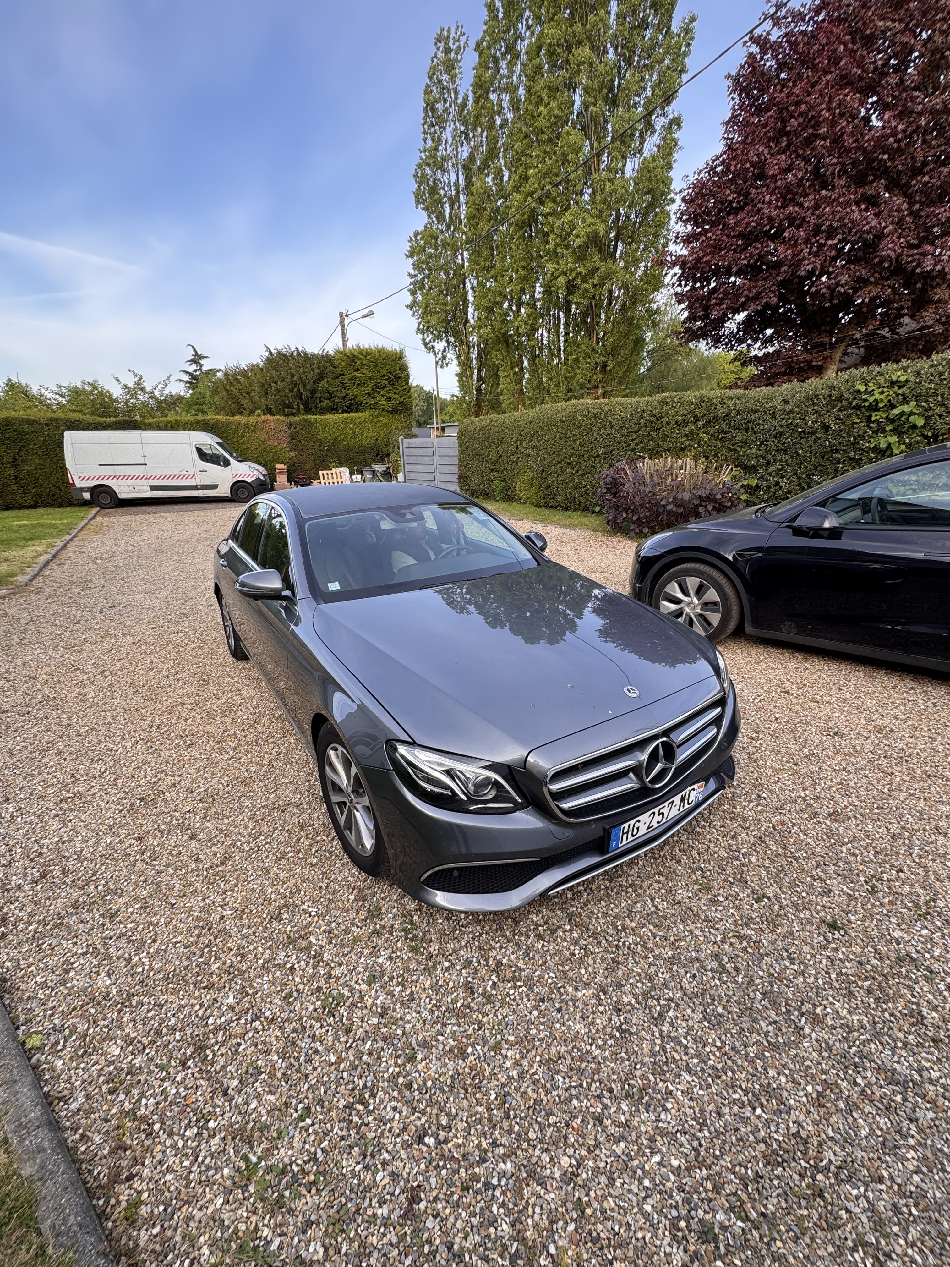 Mercedes-Benz Classe E avec Climatisation