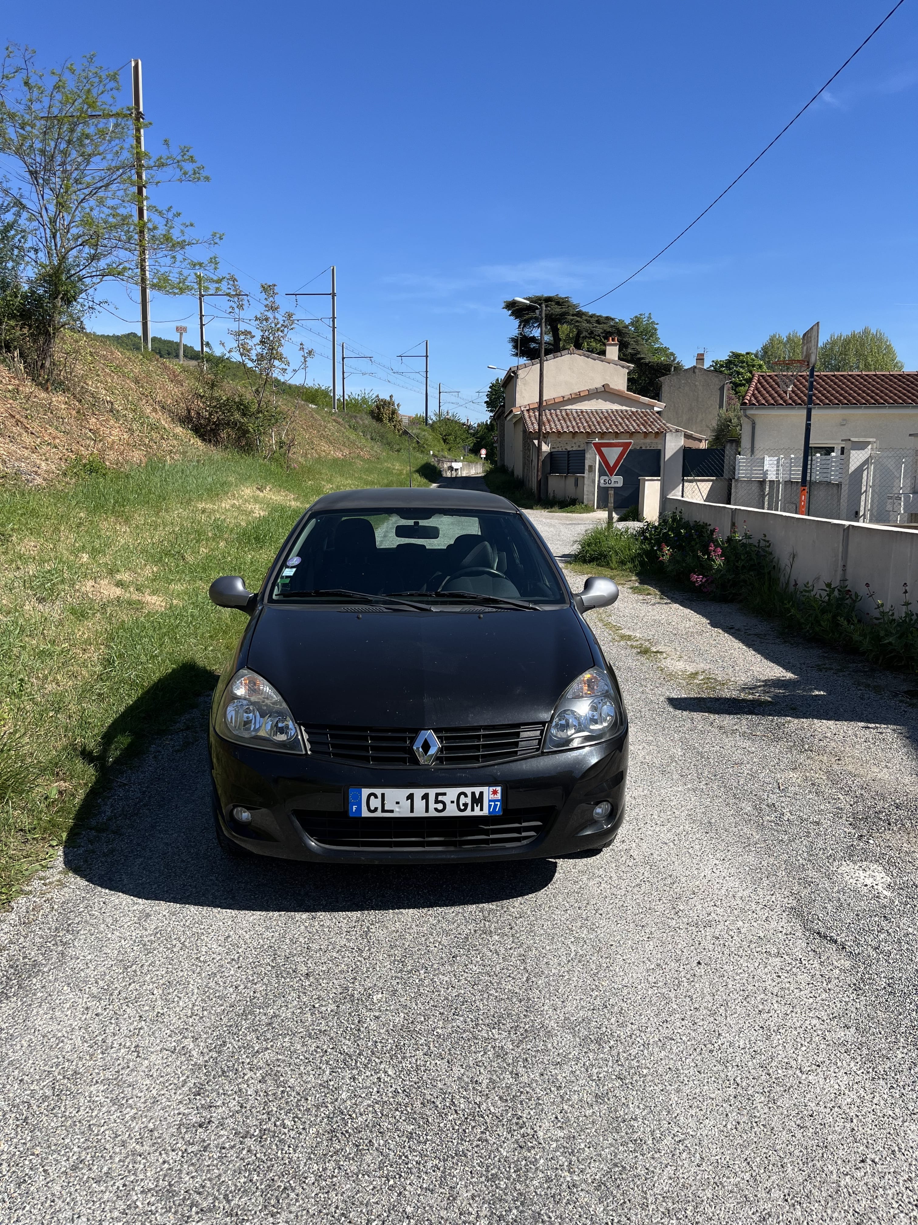 Renault Clio Campus avec Porte-vélos