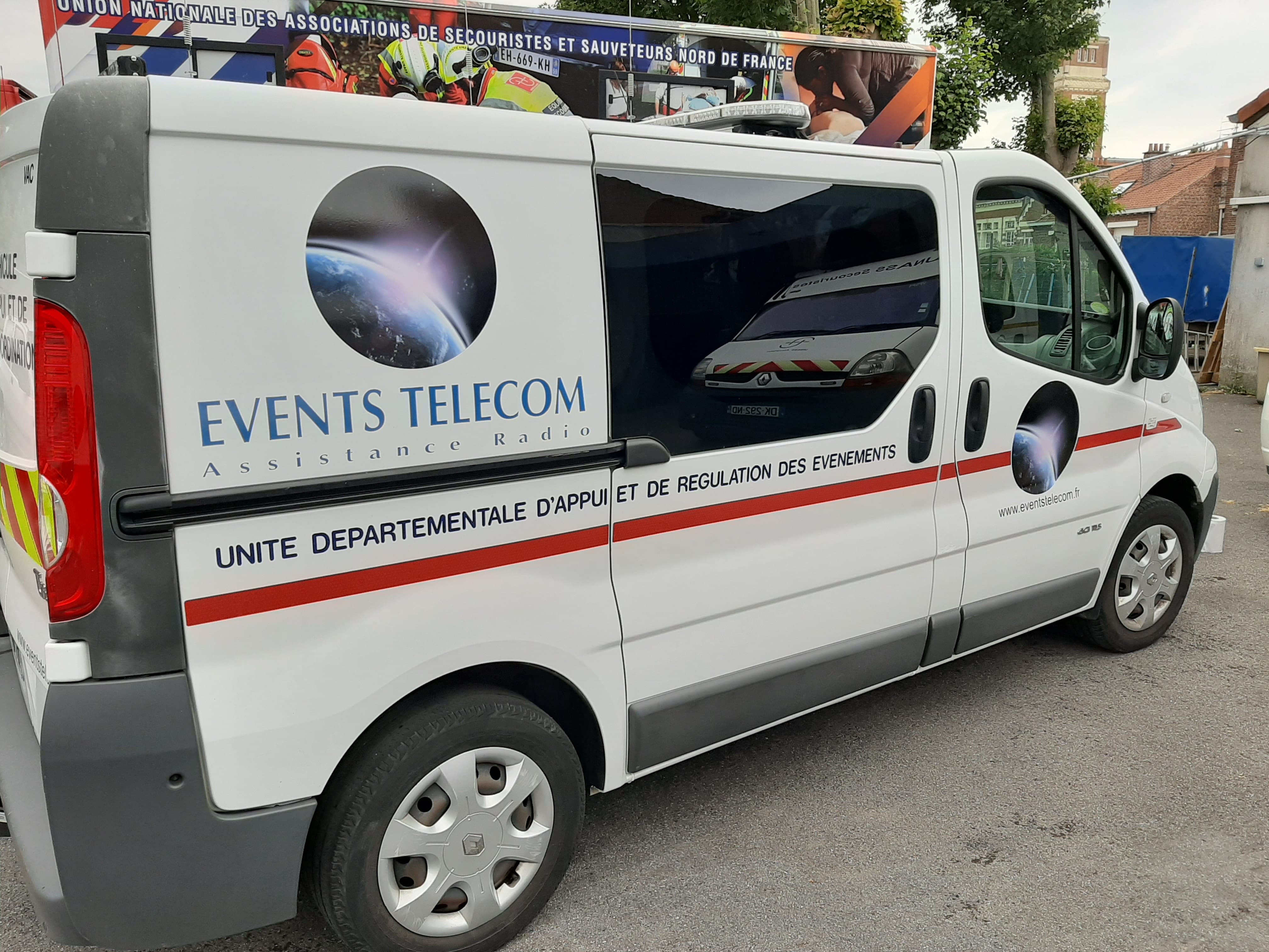 Renault Trafic Double Cabine avec GPS