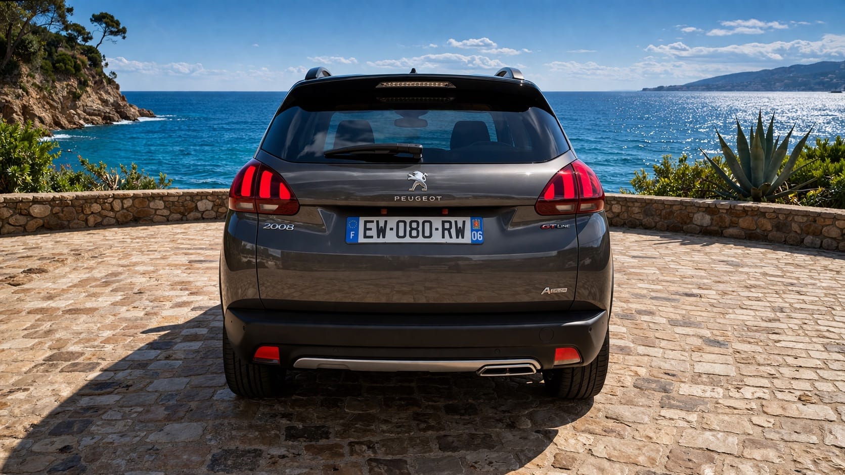 Peugeot 2008 avec GPS