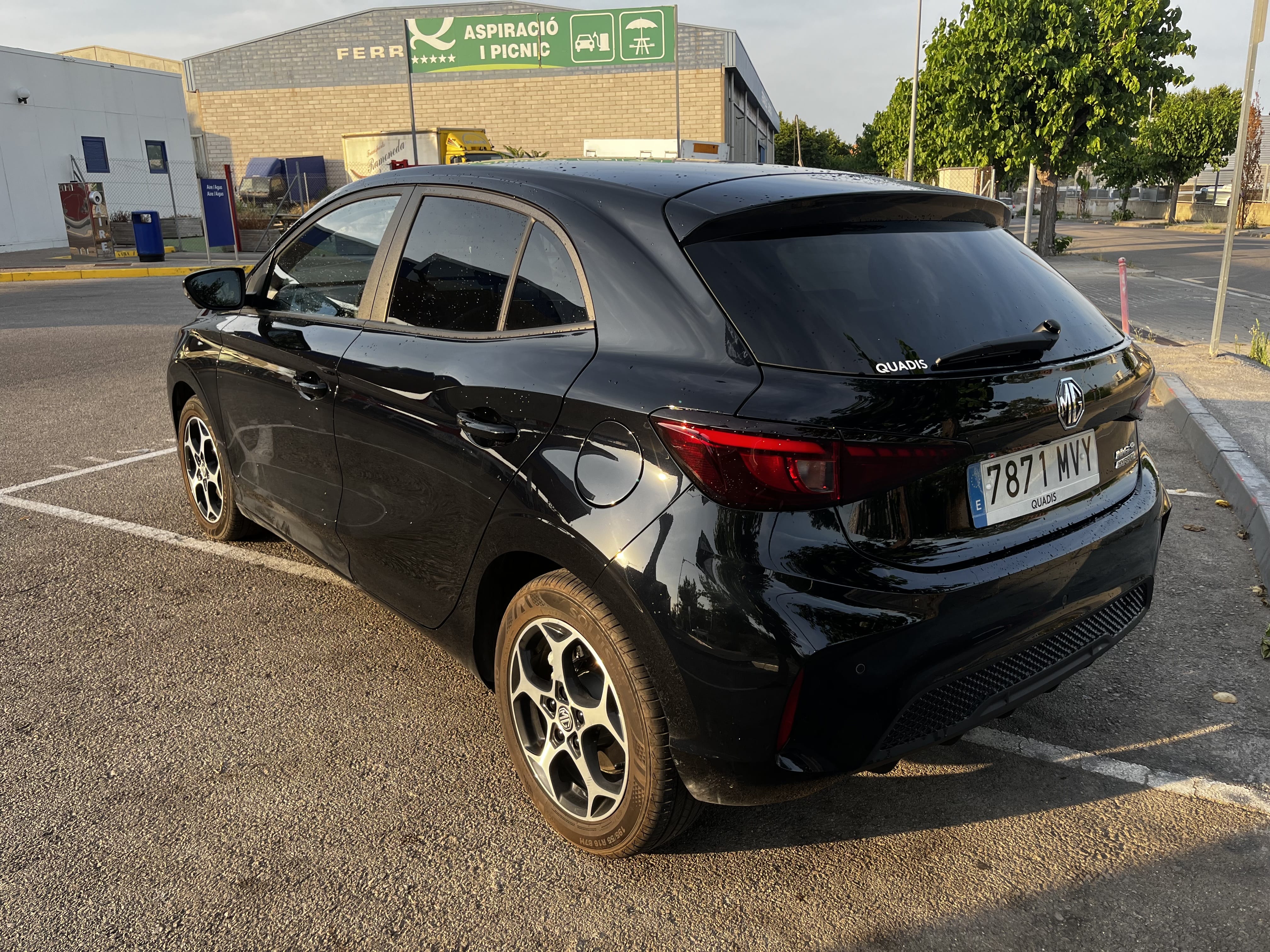 MG MG3 con GPS