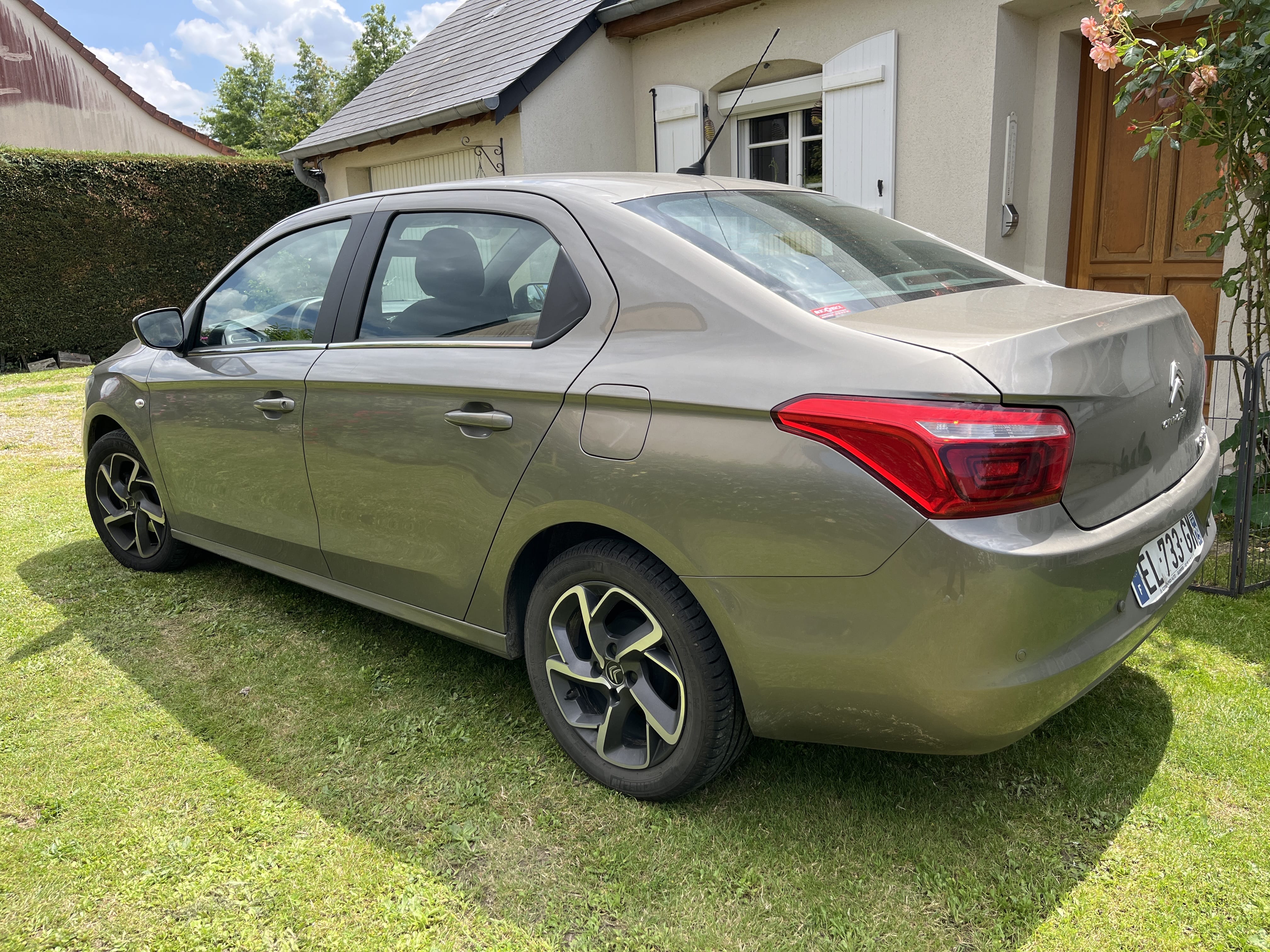 Citroen C-Elysée avec Régulateur de vitesse