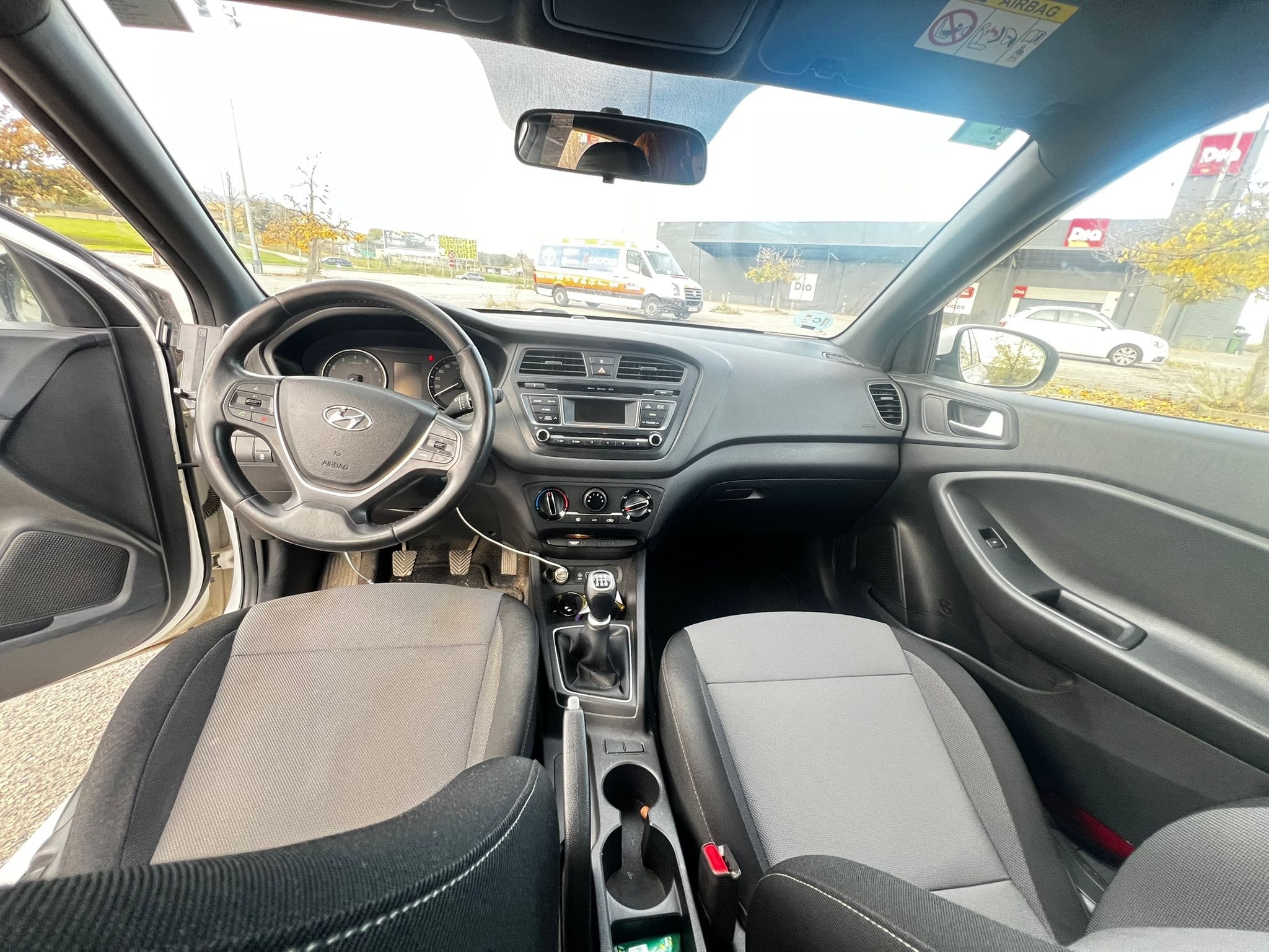 Hyundai i20 1,2 ACTIVE mit Audio-/iPod-Zugang