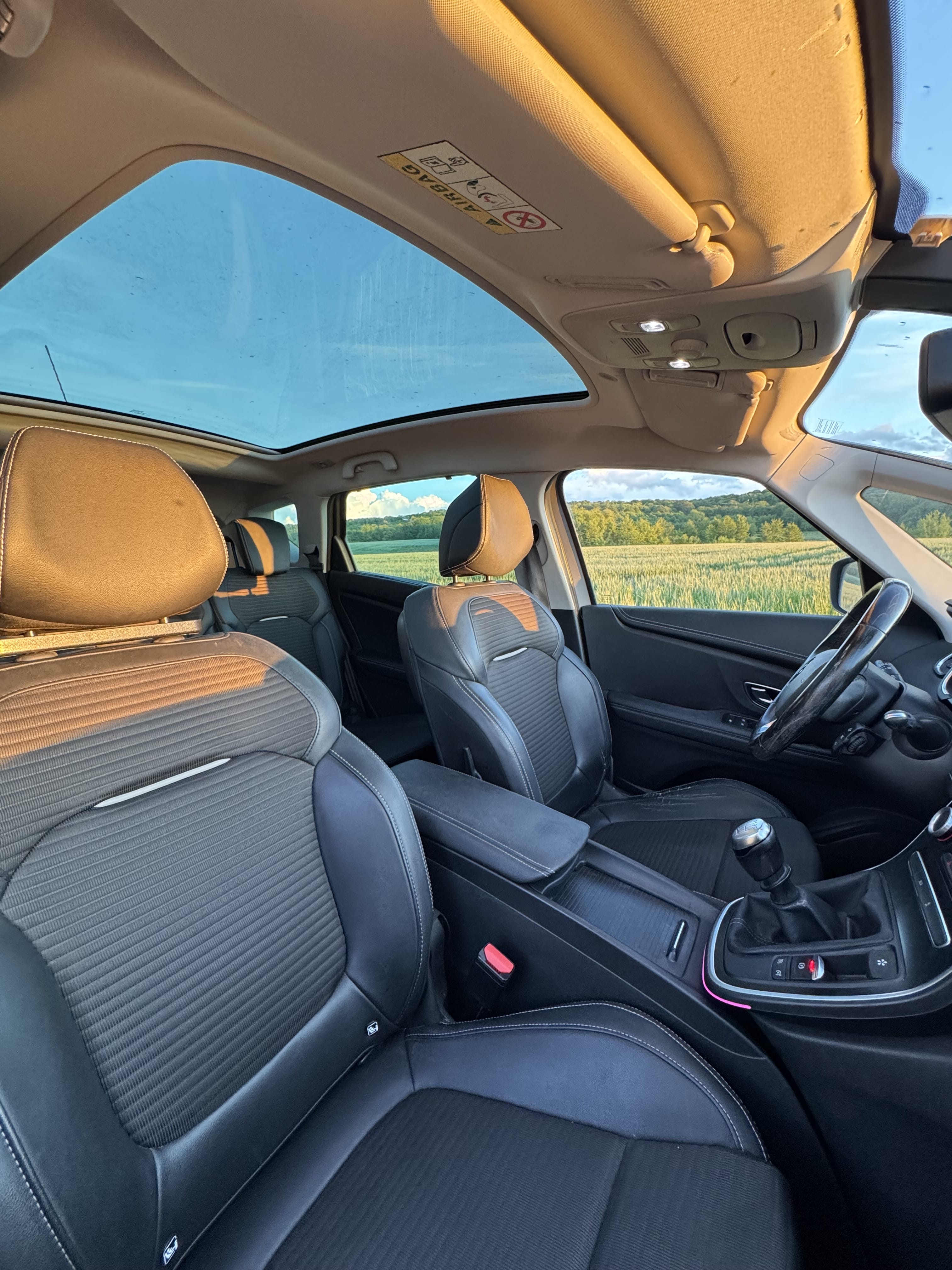 Renault Scenic avec Dashcam