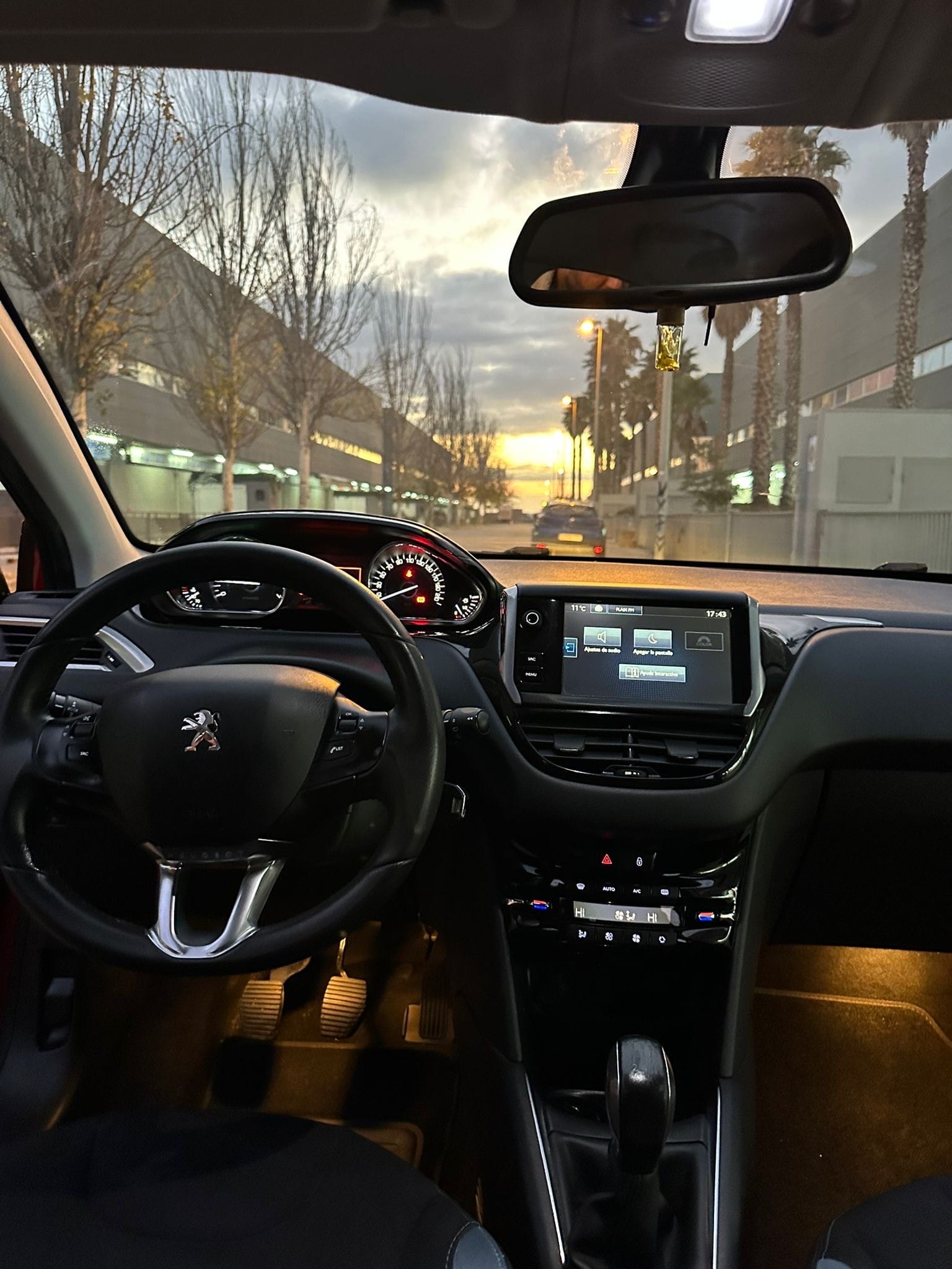Peugeot 208 con Control de velocidad