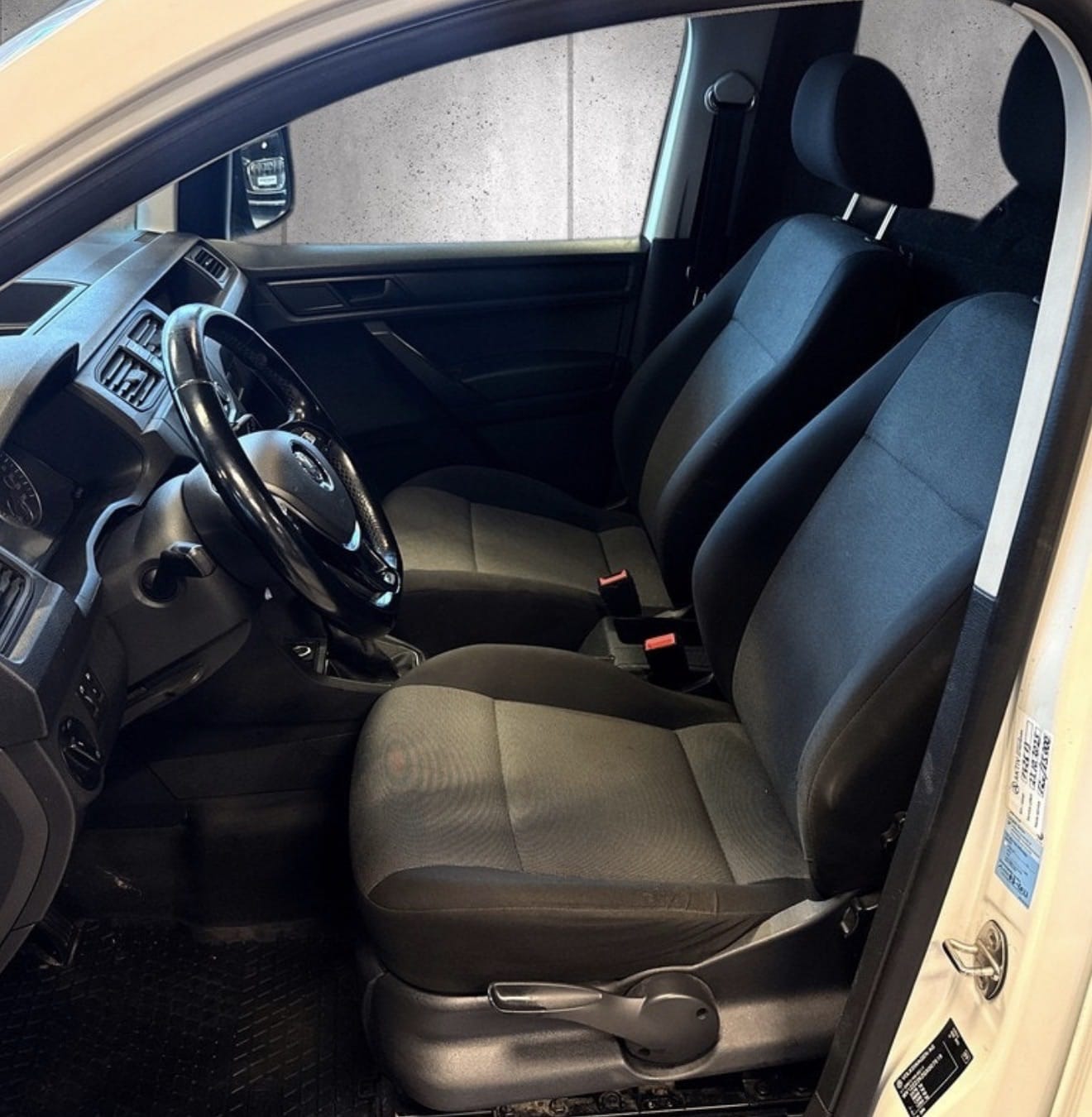 Volkswagen Caddy Maxi med Bluetooth audio