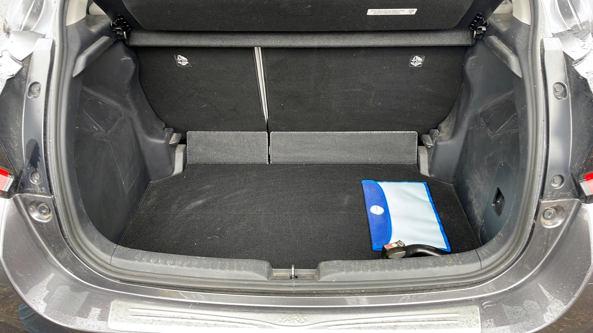 Toyota Yaris Hybride avec Entrée audio / iPod