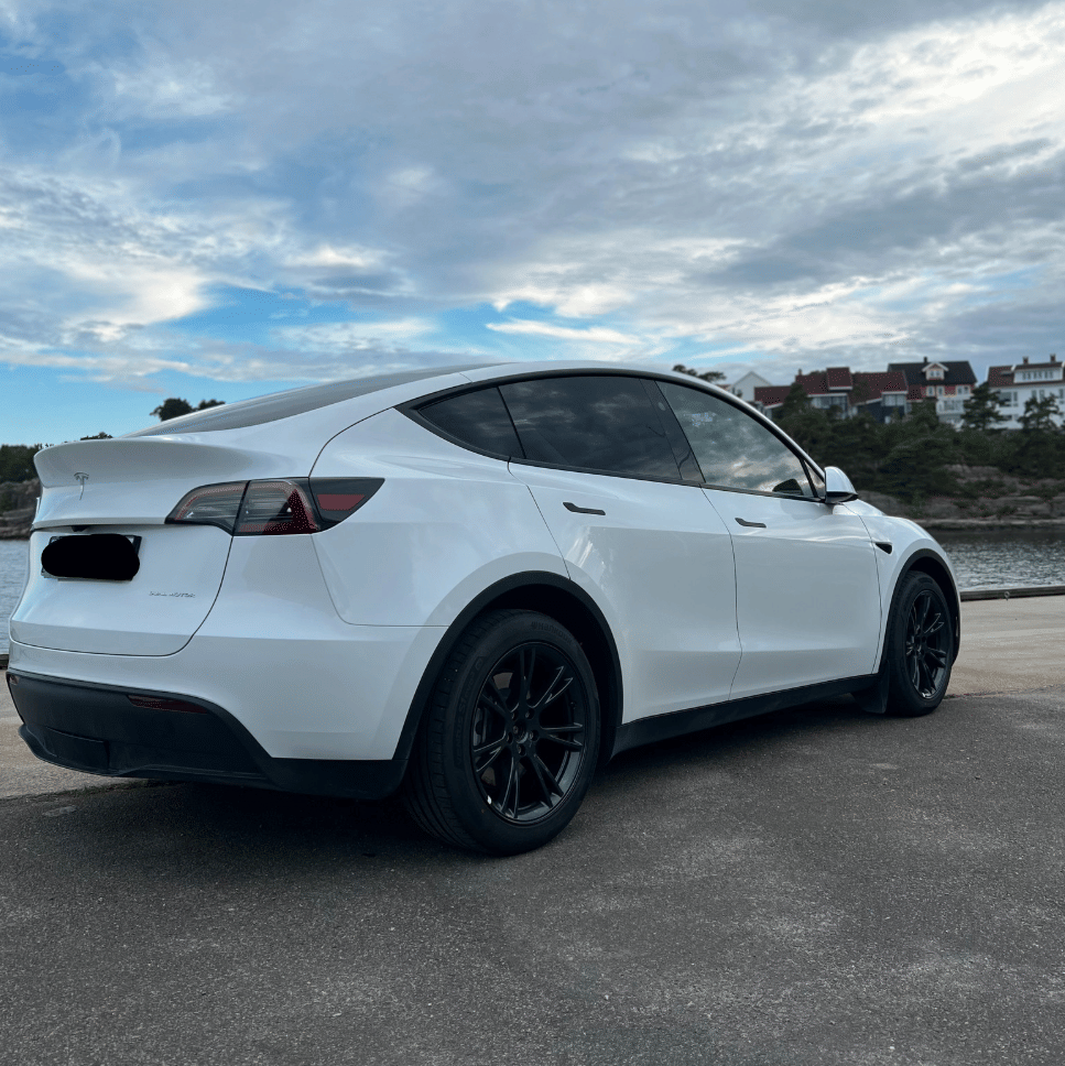 Tesla Model Y Long Range  7seter AWD med GPS