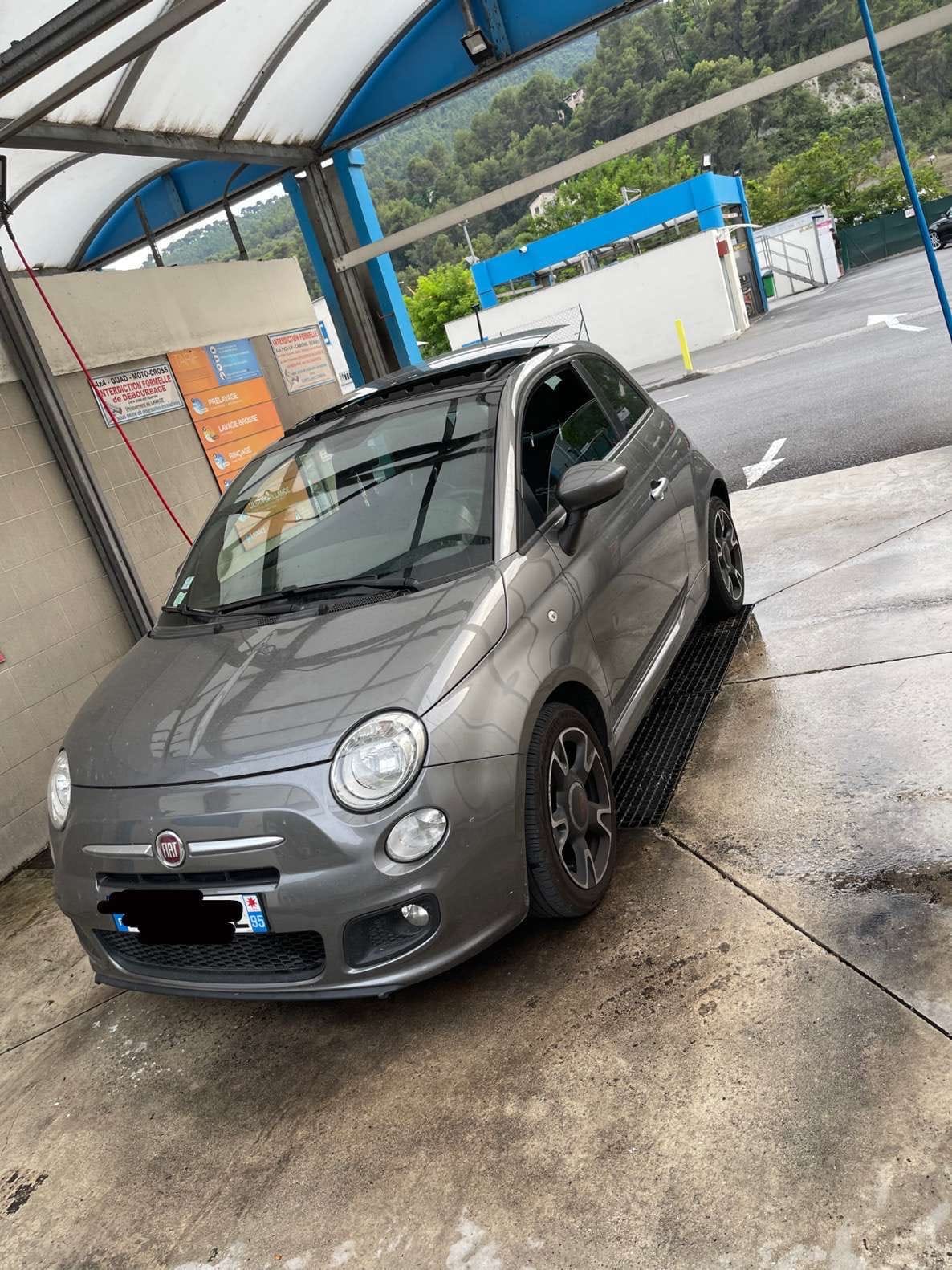 Fiat 500 avec Entrée audio / iPod
