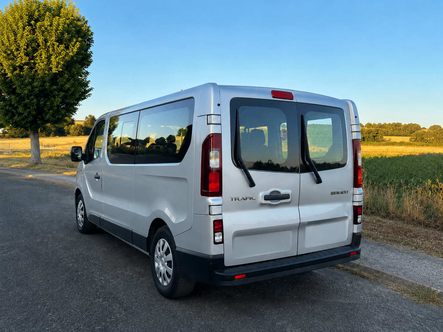 Renault Trafic Passenger avec Siège bébé