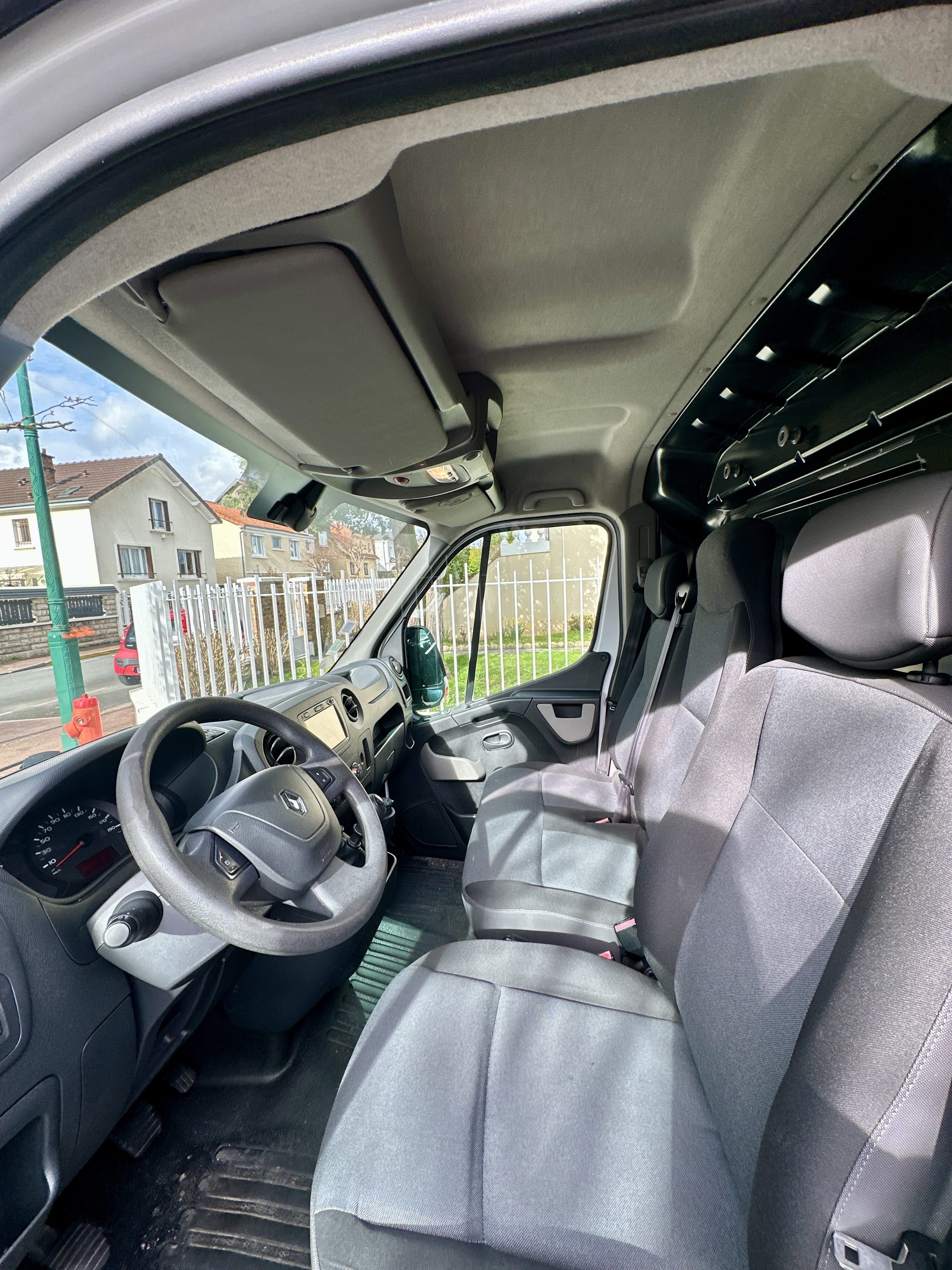 Renault Master avec GPS