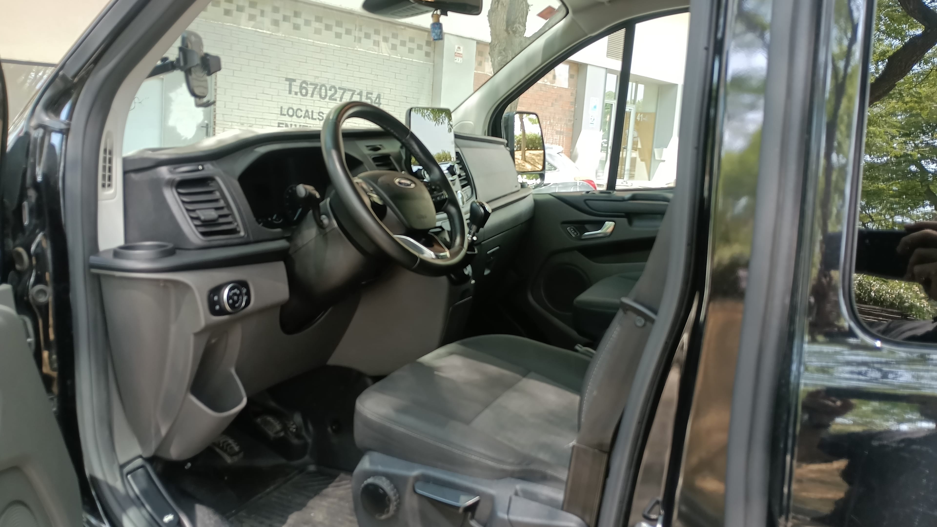 Ford Transit Custom Kombi con GPS