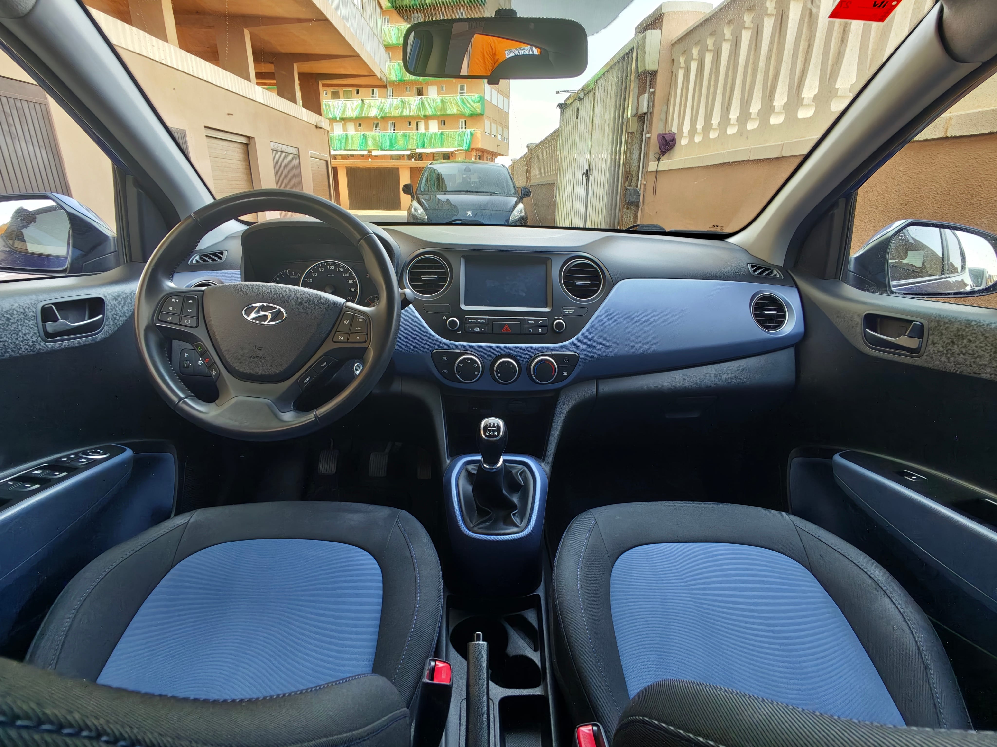 Hyundai i10 con Audio Bluetooth