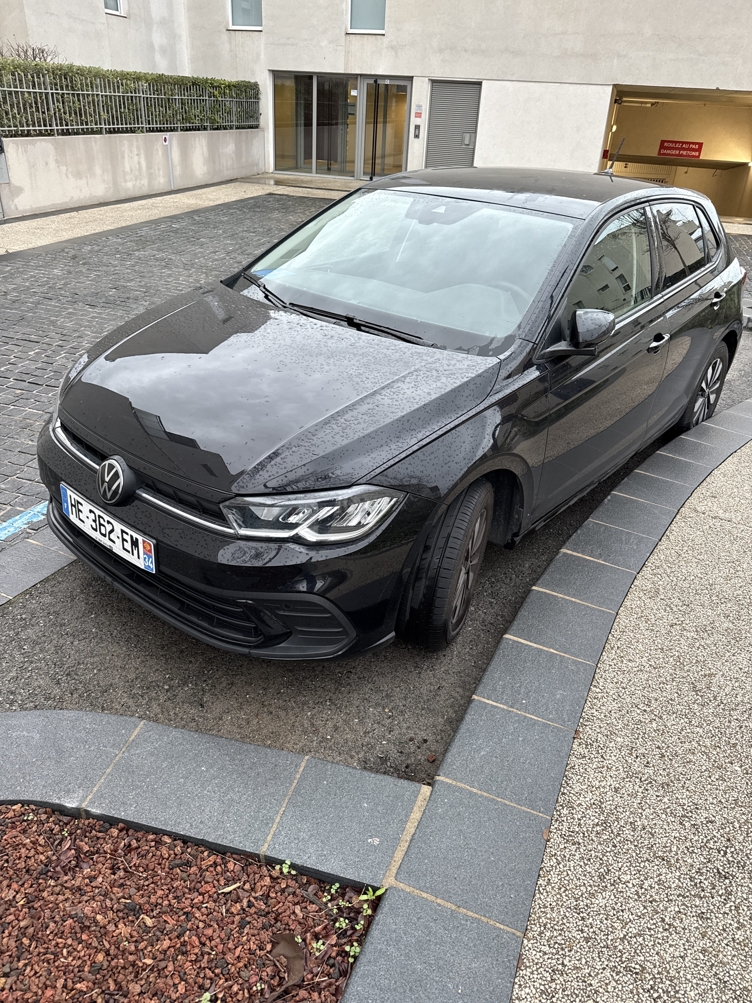 Volkswagen Polo, 2025, Essence 95, automatique