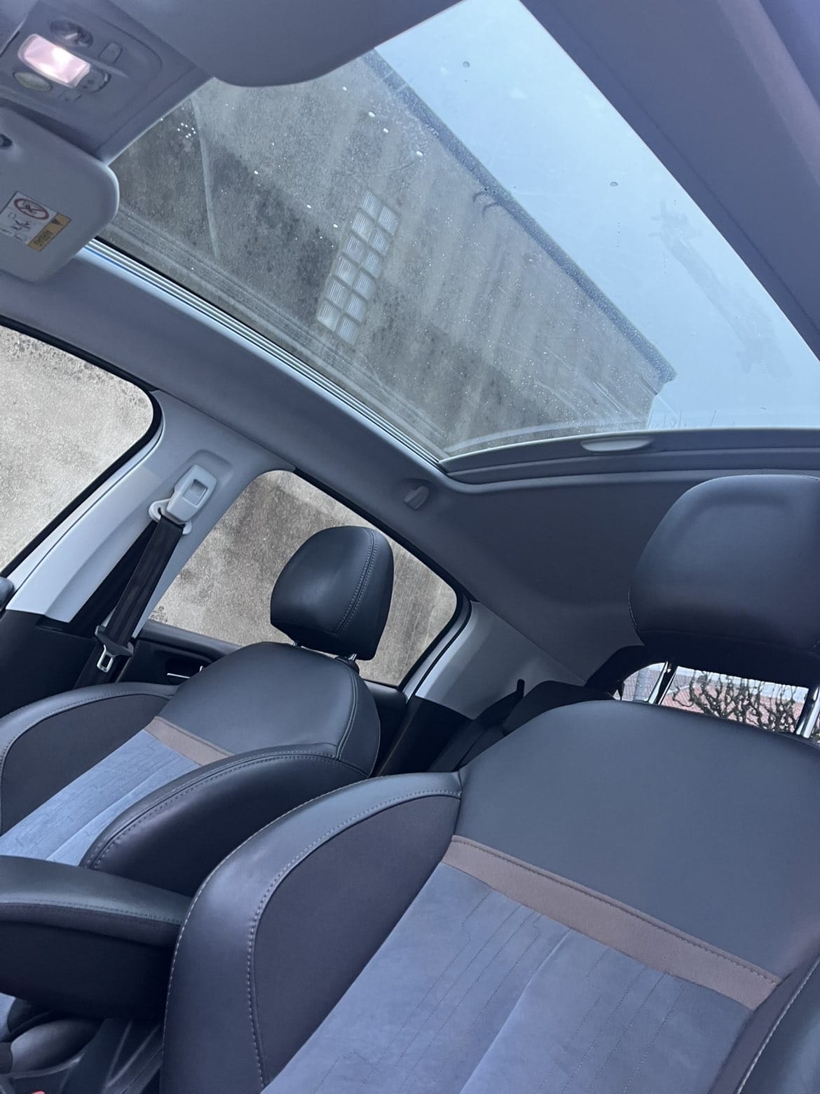 Peugeot 208 avec Audio Bluetooth