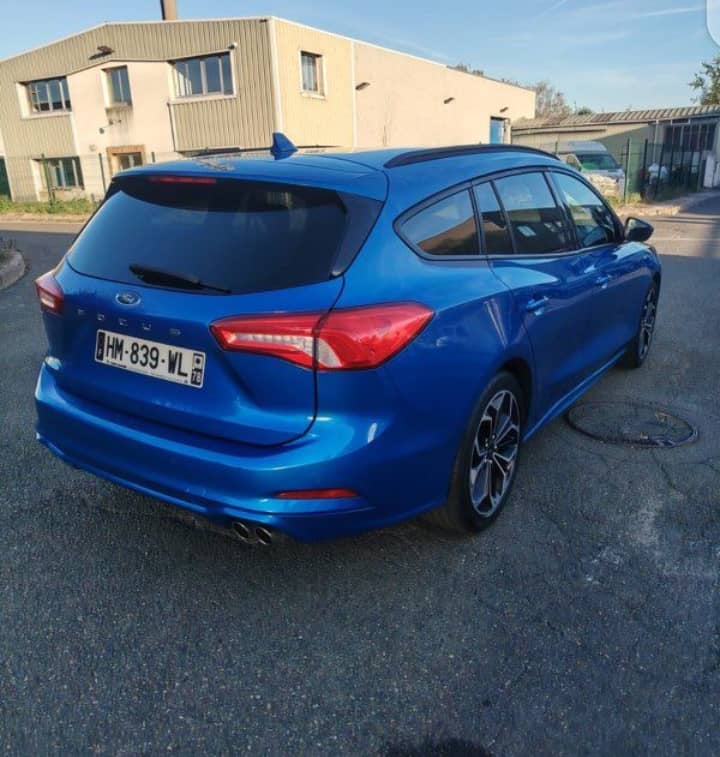 Ford Focus avec Climatisation