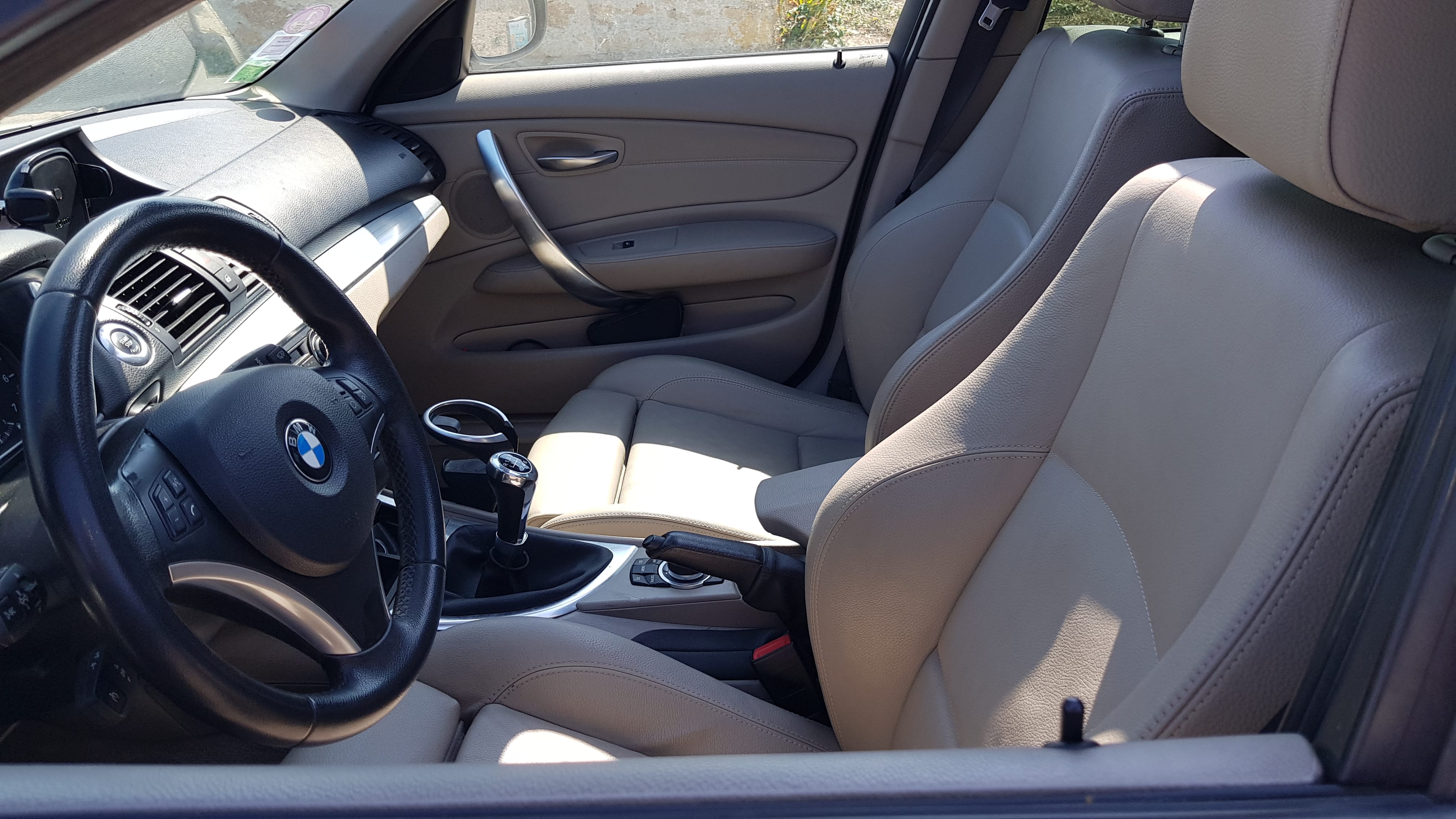 BMW Série 1 116 i Edition Luxe avec GPS