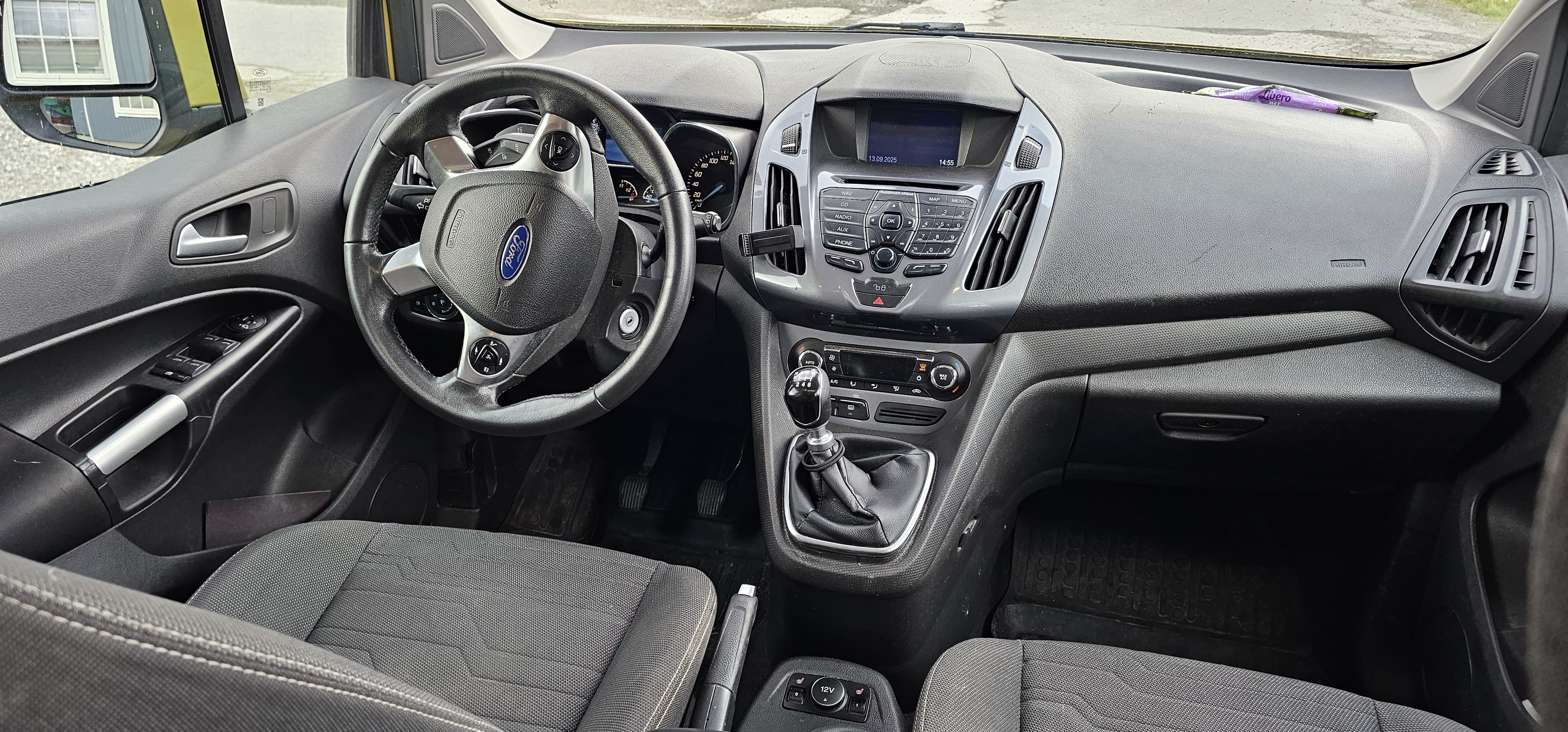 Ford Tourneo Connect with Wheelchair accessible